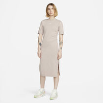 Nike Sportswear Essential