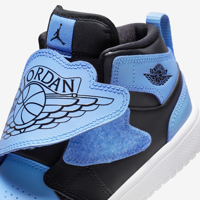 Sky Jordan 1 image number 8 Sky Jordan 1 image number 8