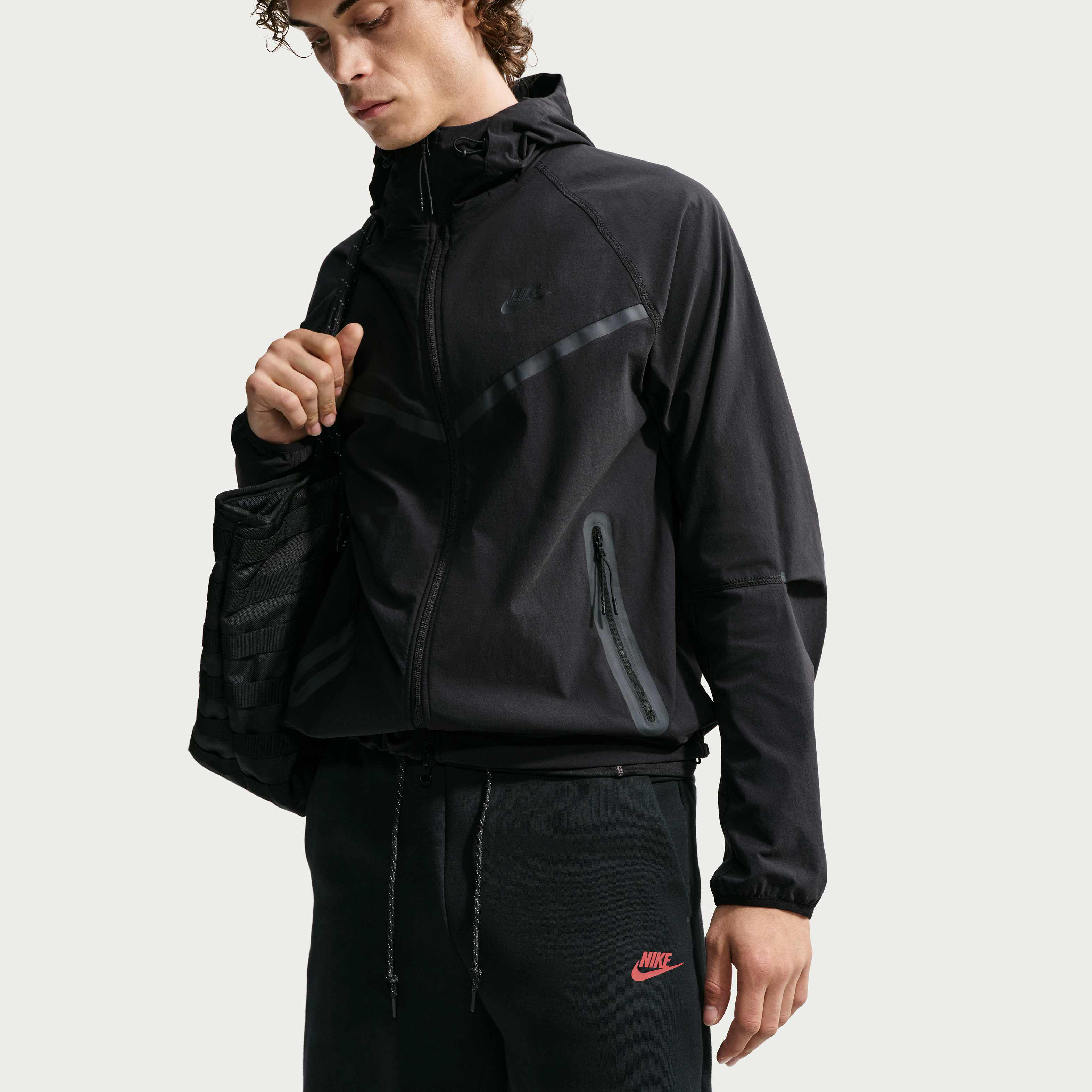 Nike Tech image number 3