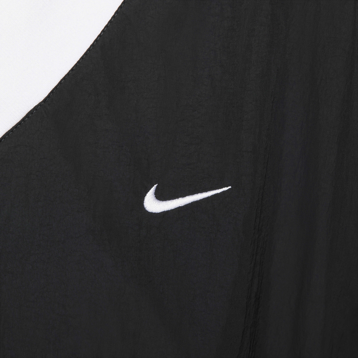 Nike Sportswear Essential image number 3 Nike Sportswear Essential image number 3