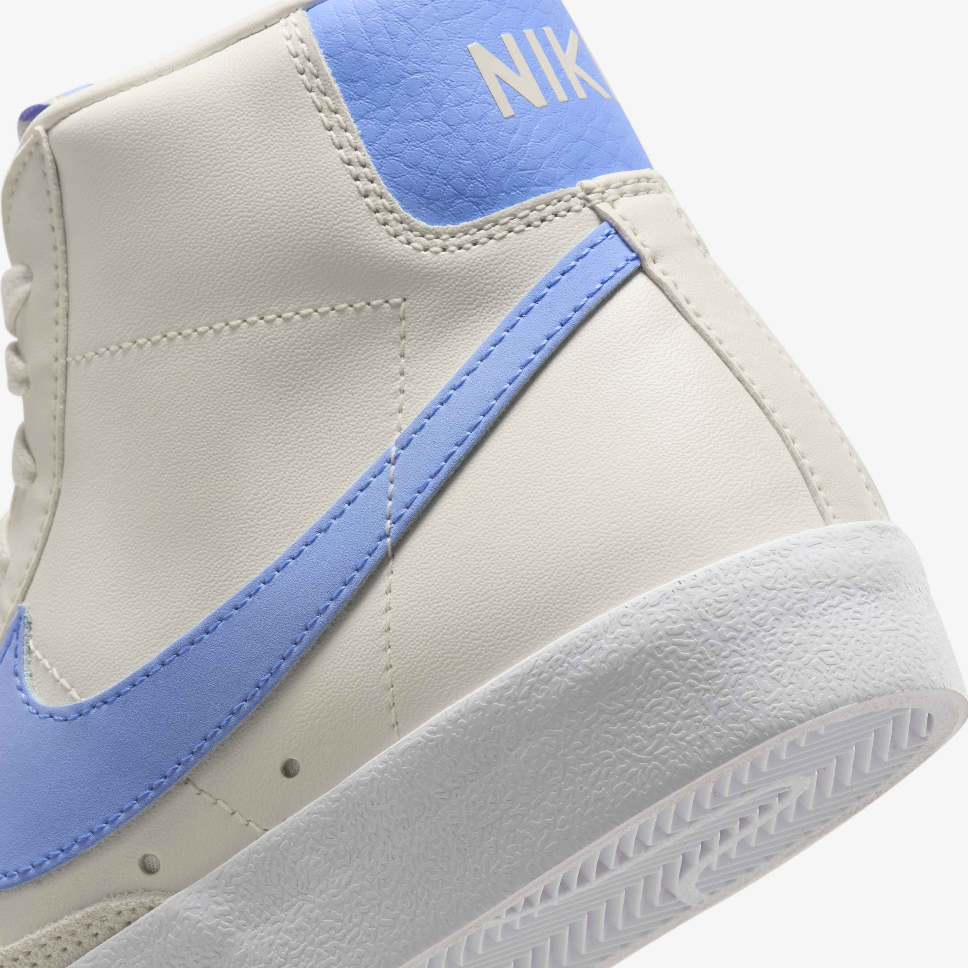 نايكي بليزر ميد '77 فينتدج image number 7