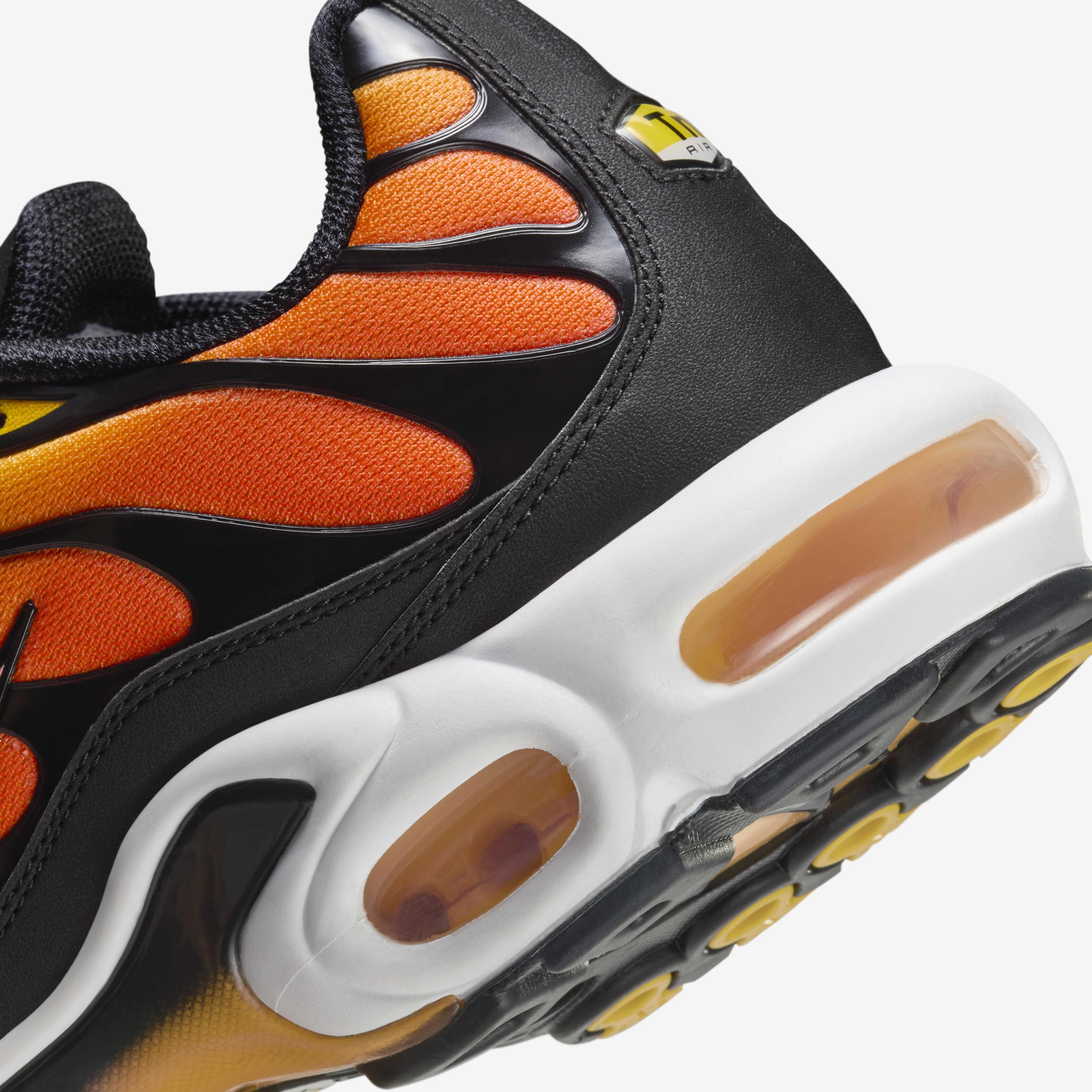 Nike Air Max Plus image number 7