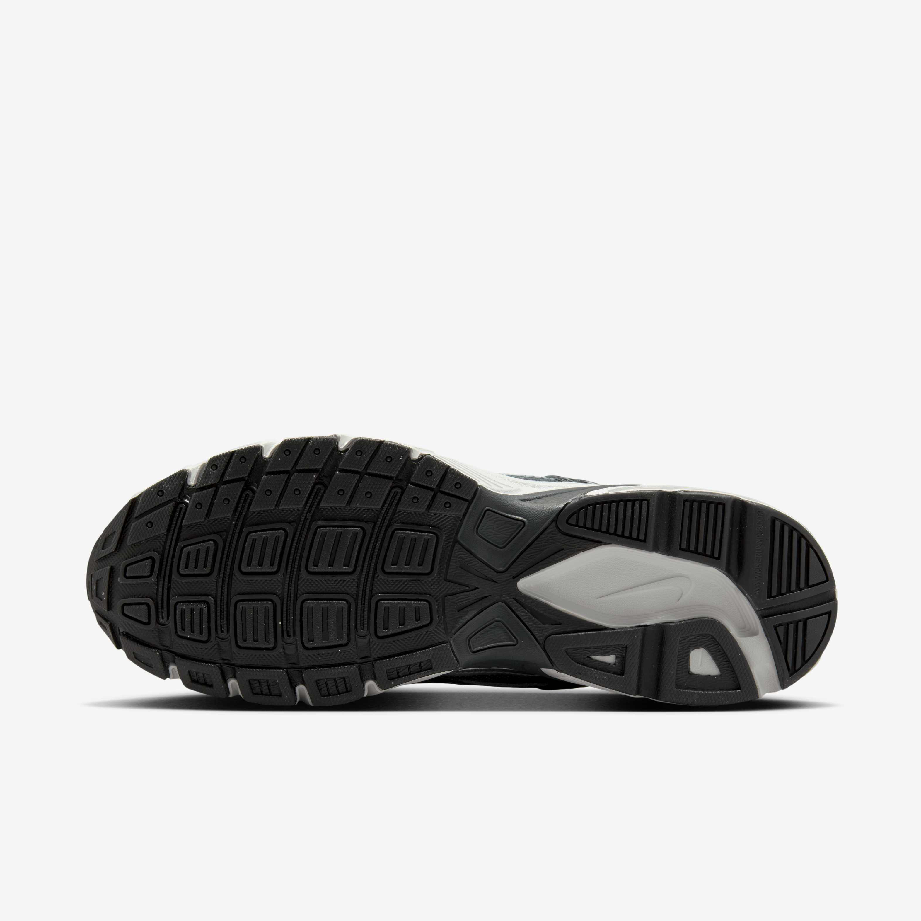 Nike Initiator image number 1