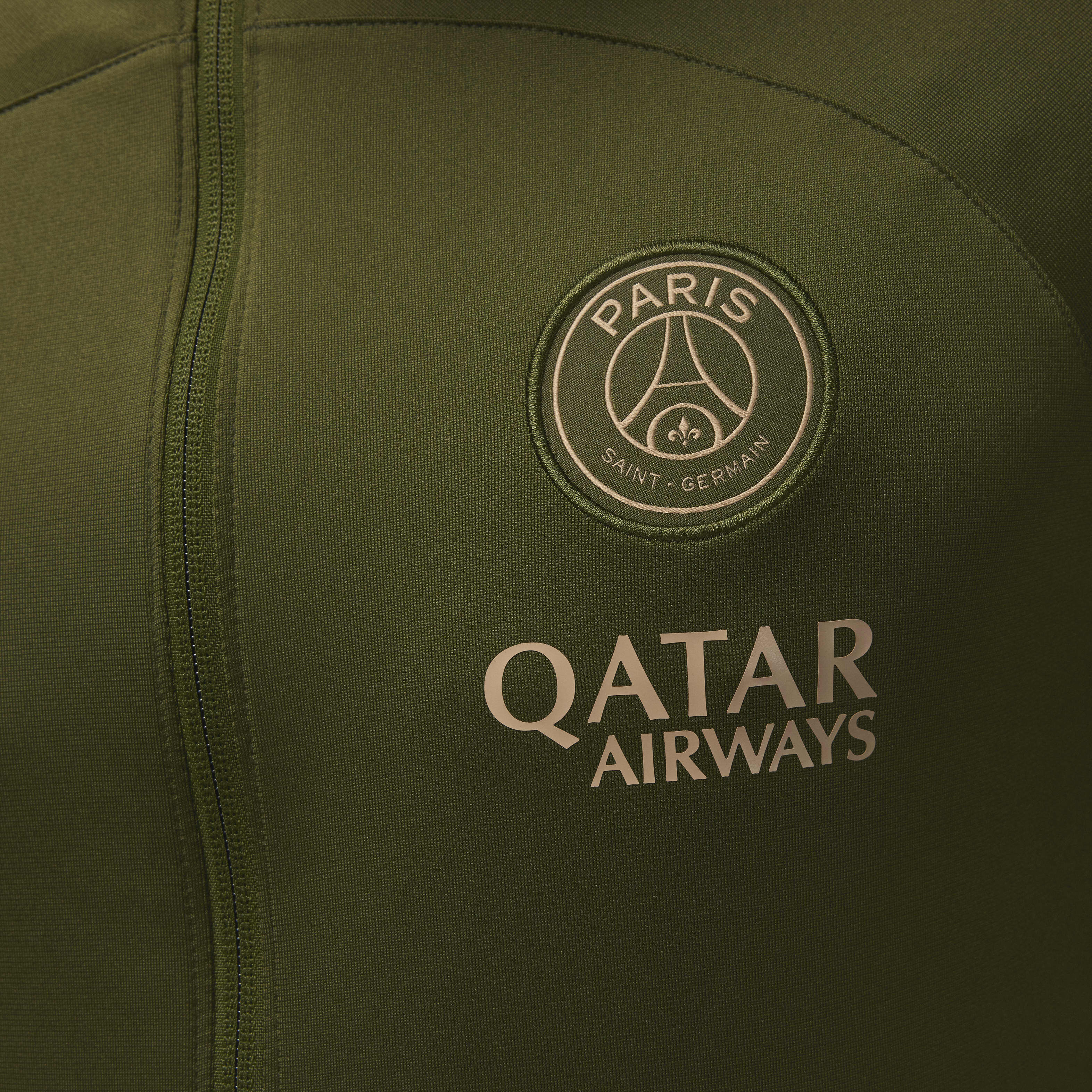 Paris Saint-Germain Strike Fourth image number 6