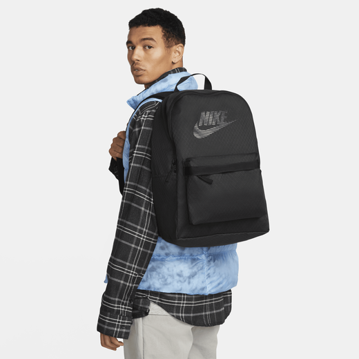 Nike heritage premium clearance