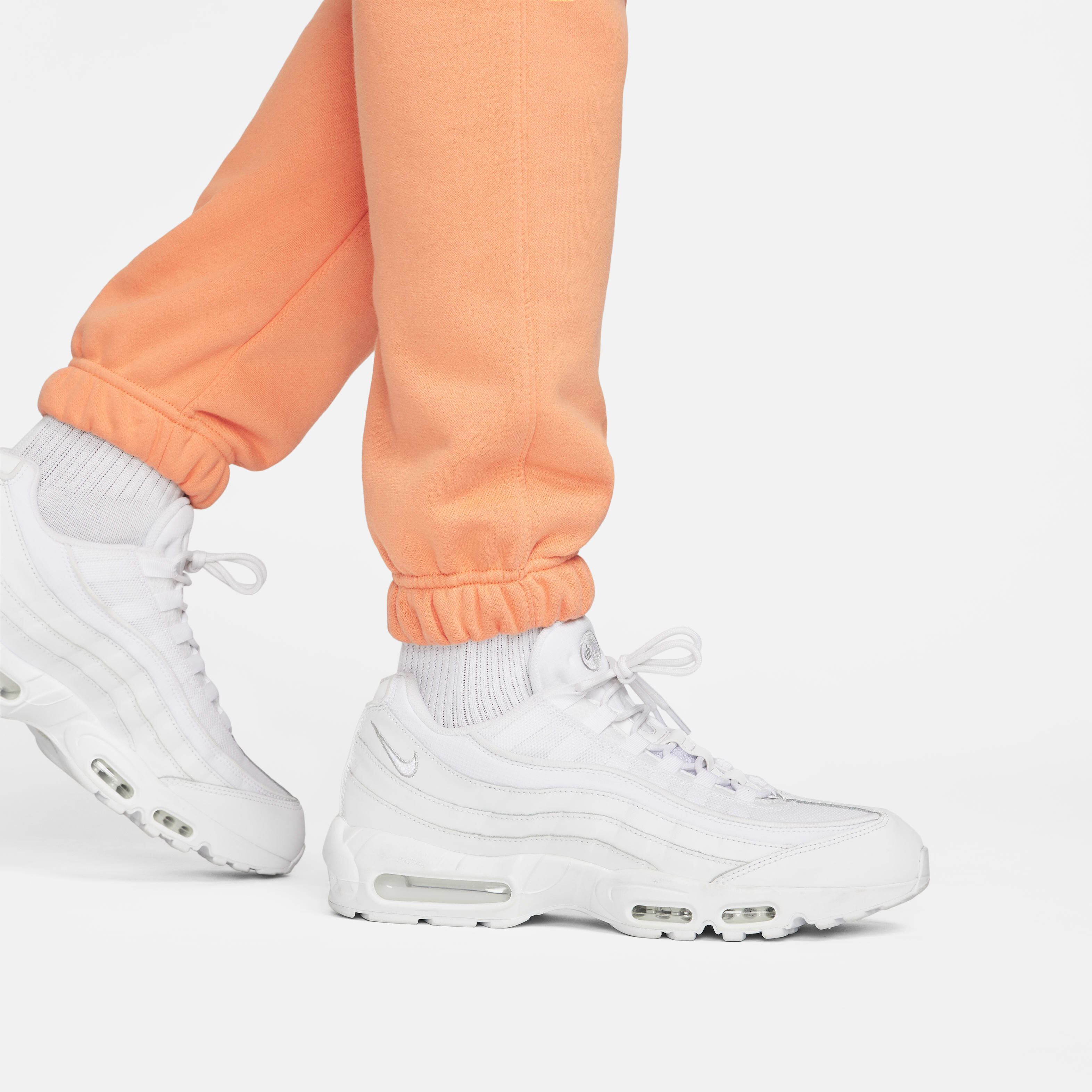 Nike Sportswear Club Fleece image number 4