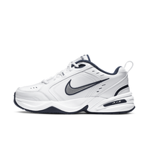 Nike air top monarch size