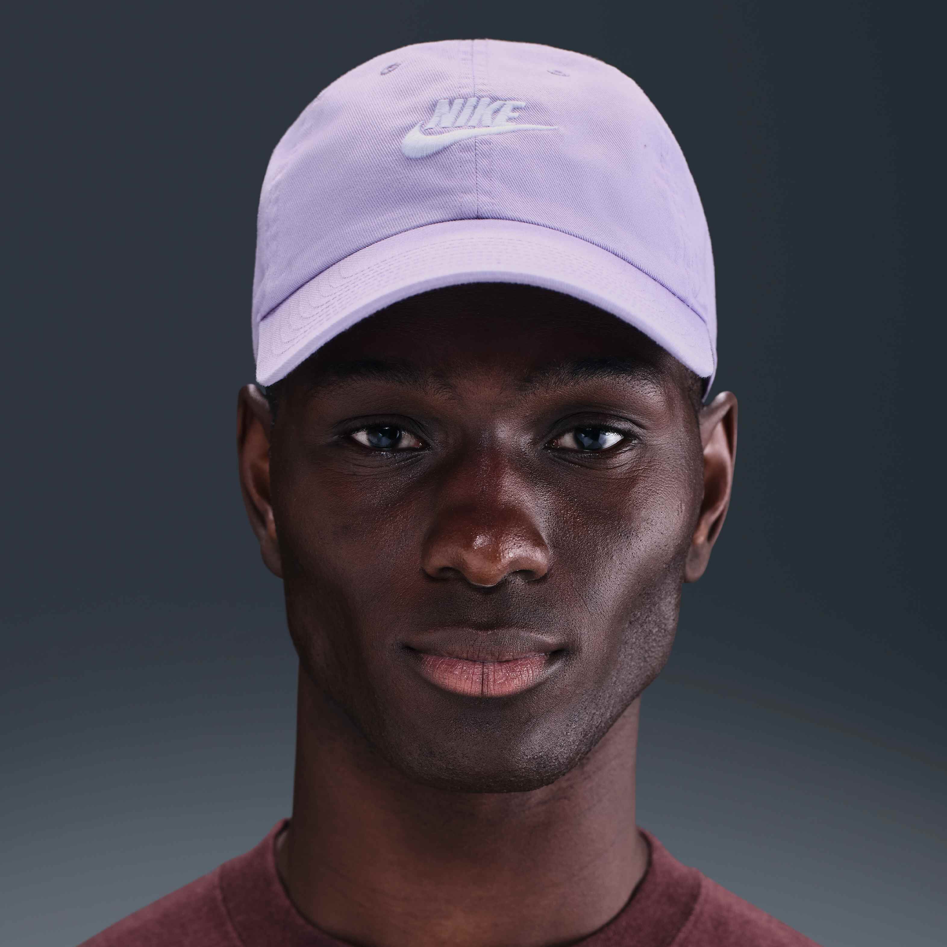 نايكي كلوب image number 0