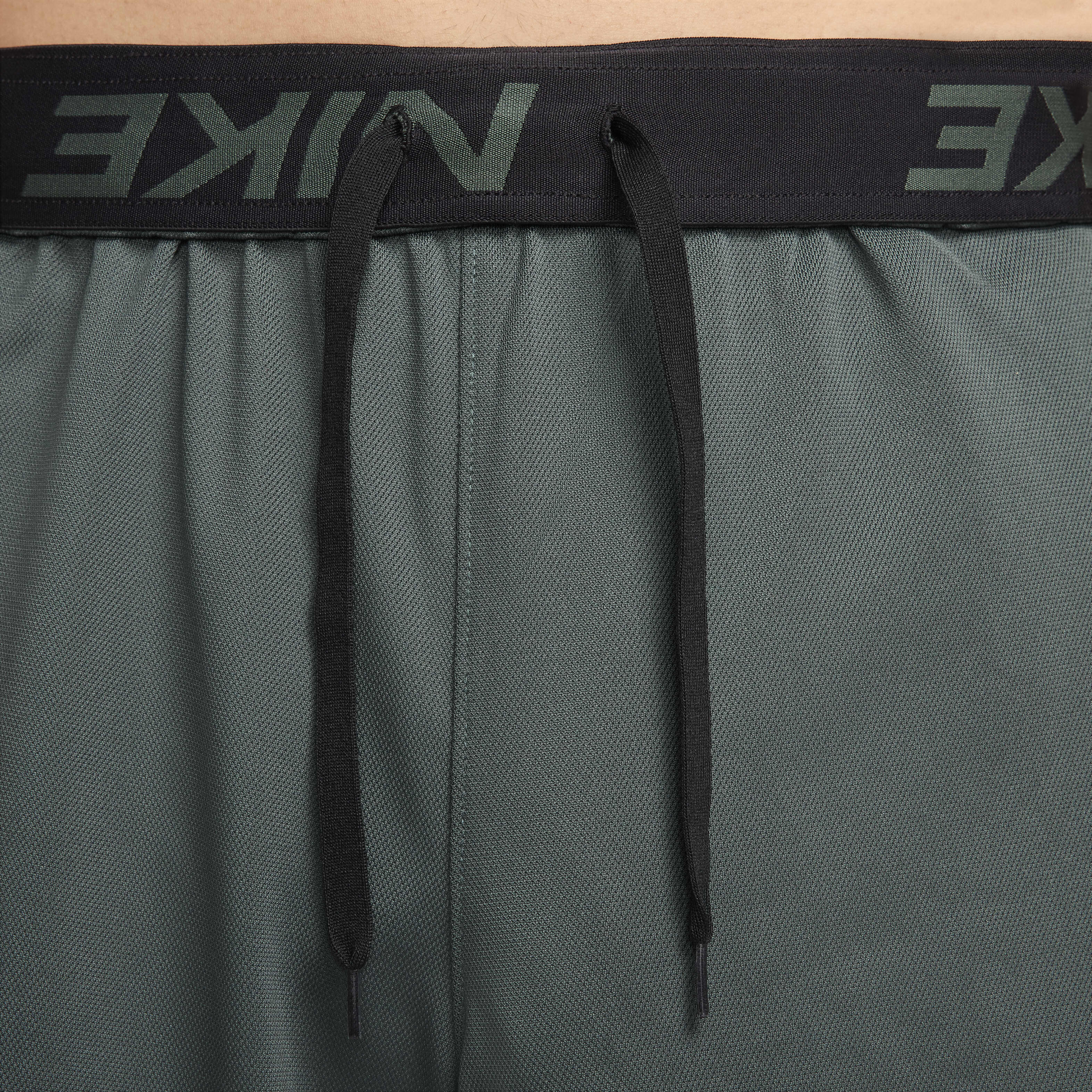 نايكي توتاليتي image number 3