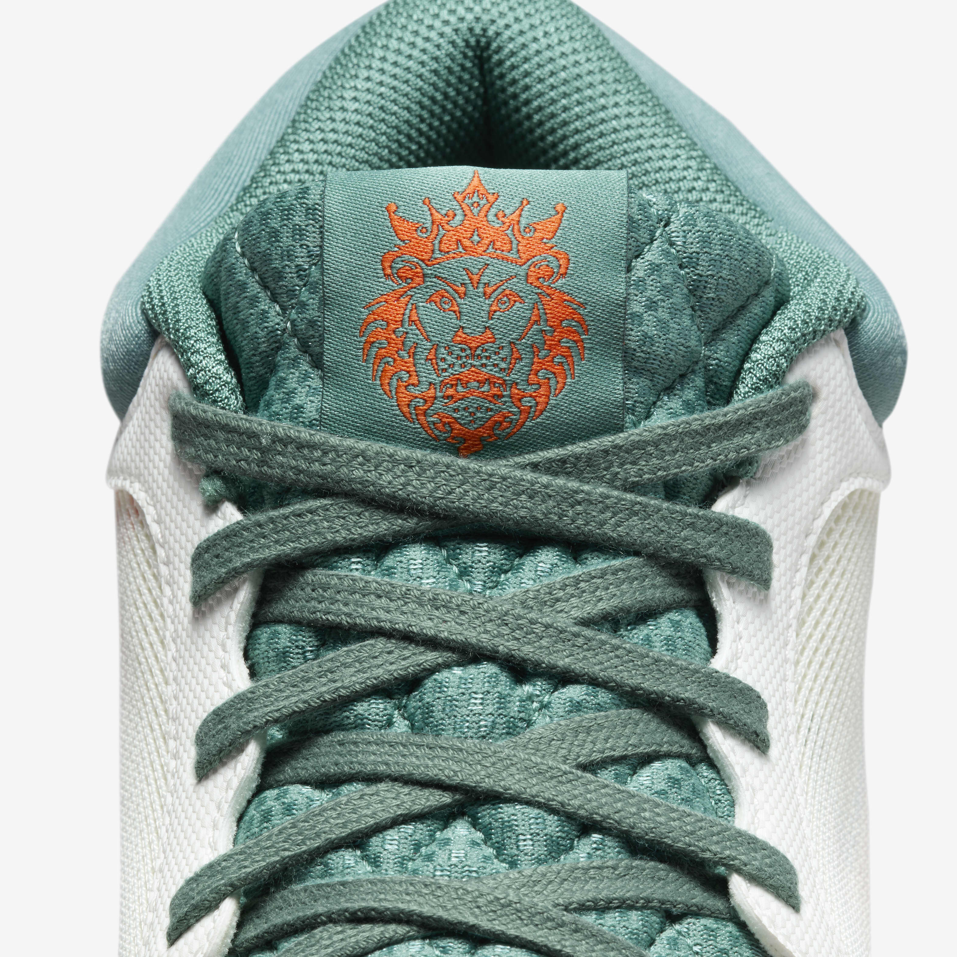 LeBron Witness 8 image number 9