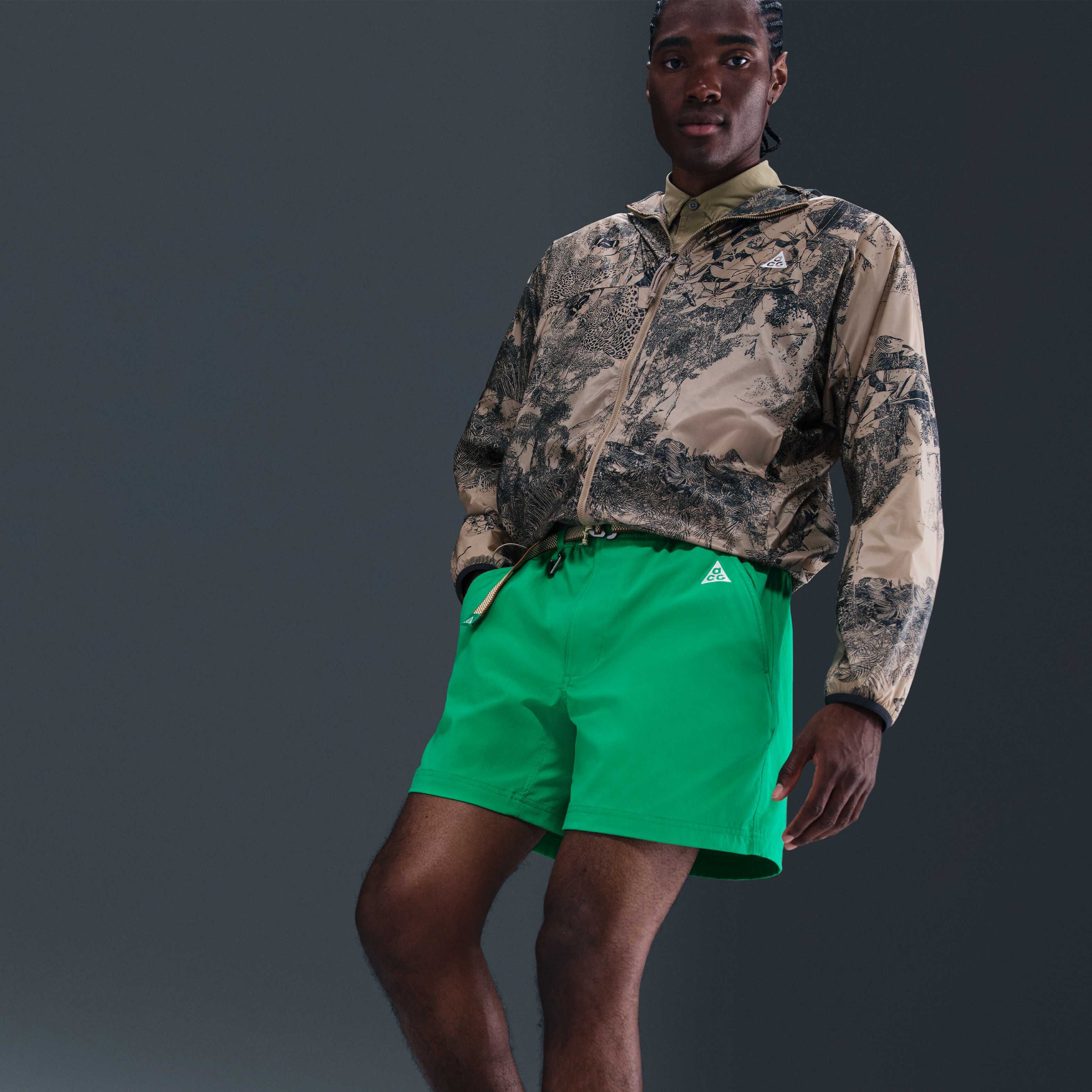 Nike ACG image number 4