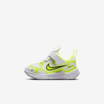 Nike Cosmic Runner