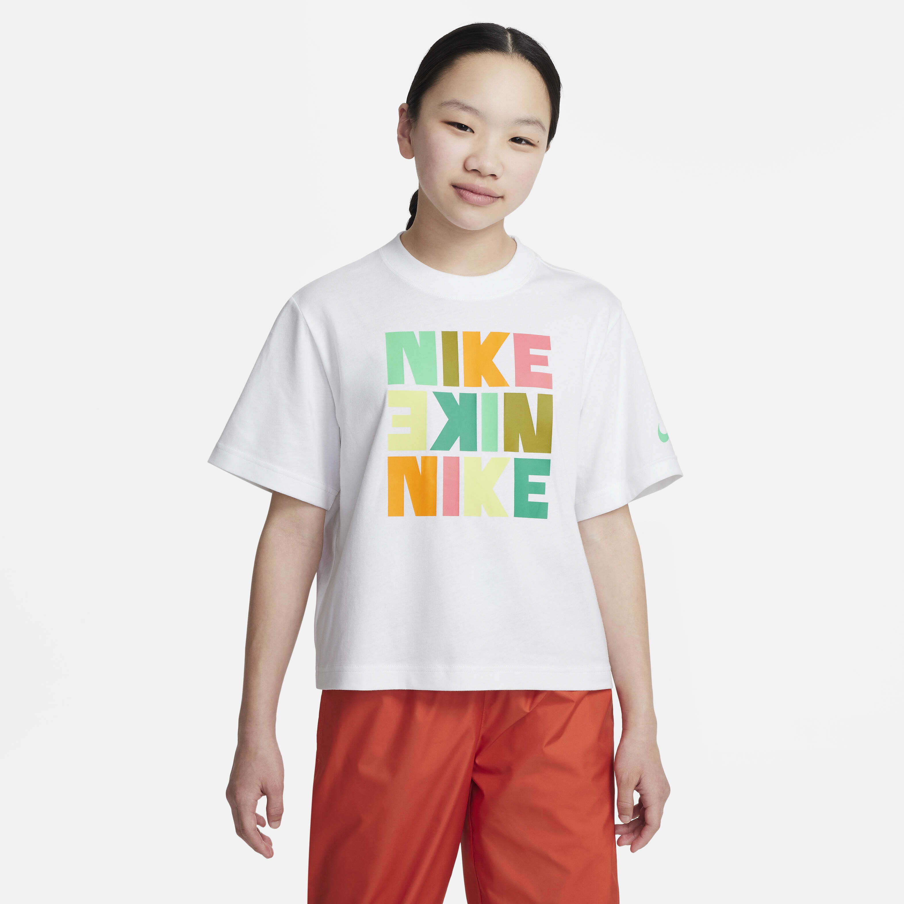 Nike Sportswear image number 0