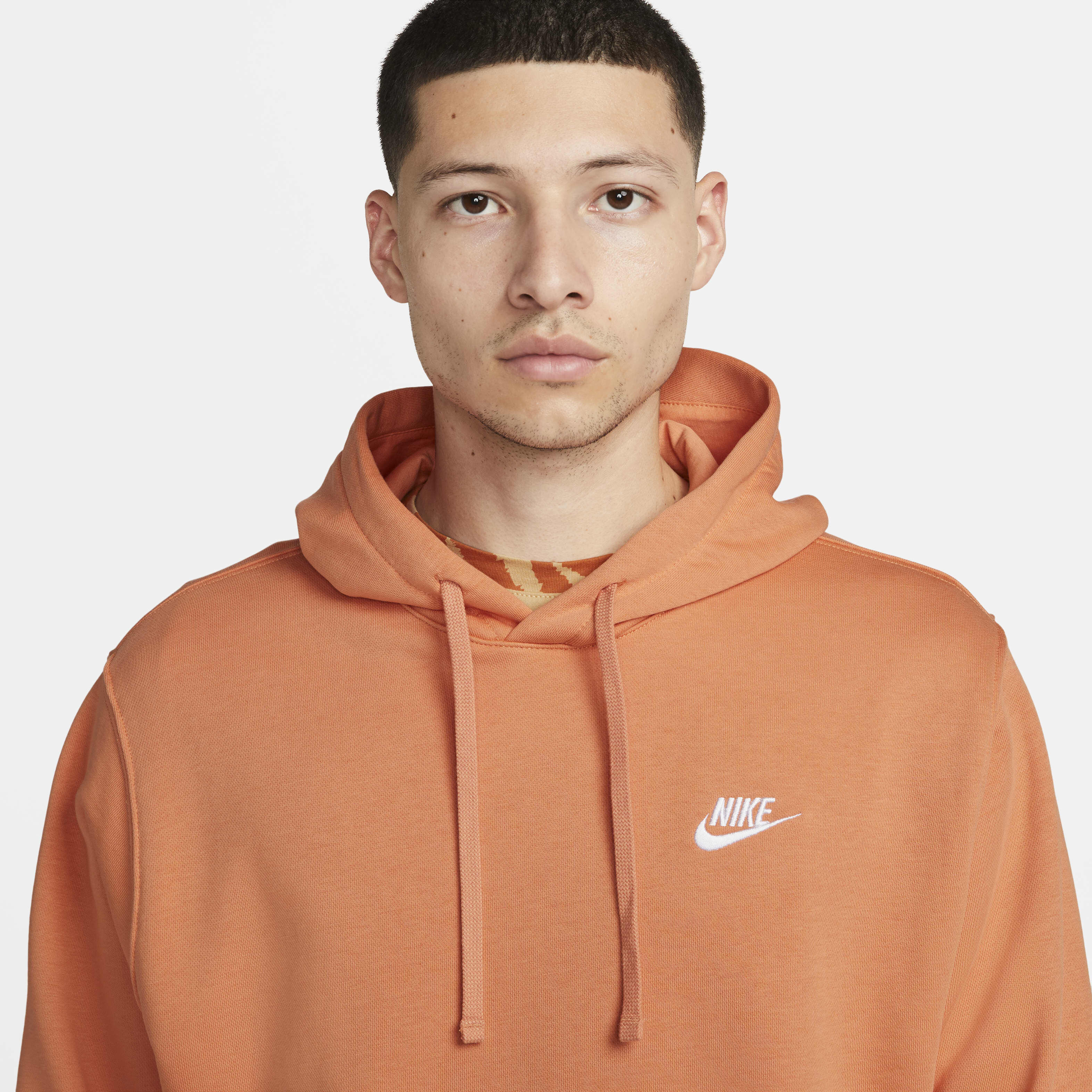 Nike Sportswear Club image number 2