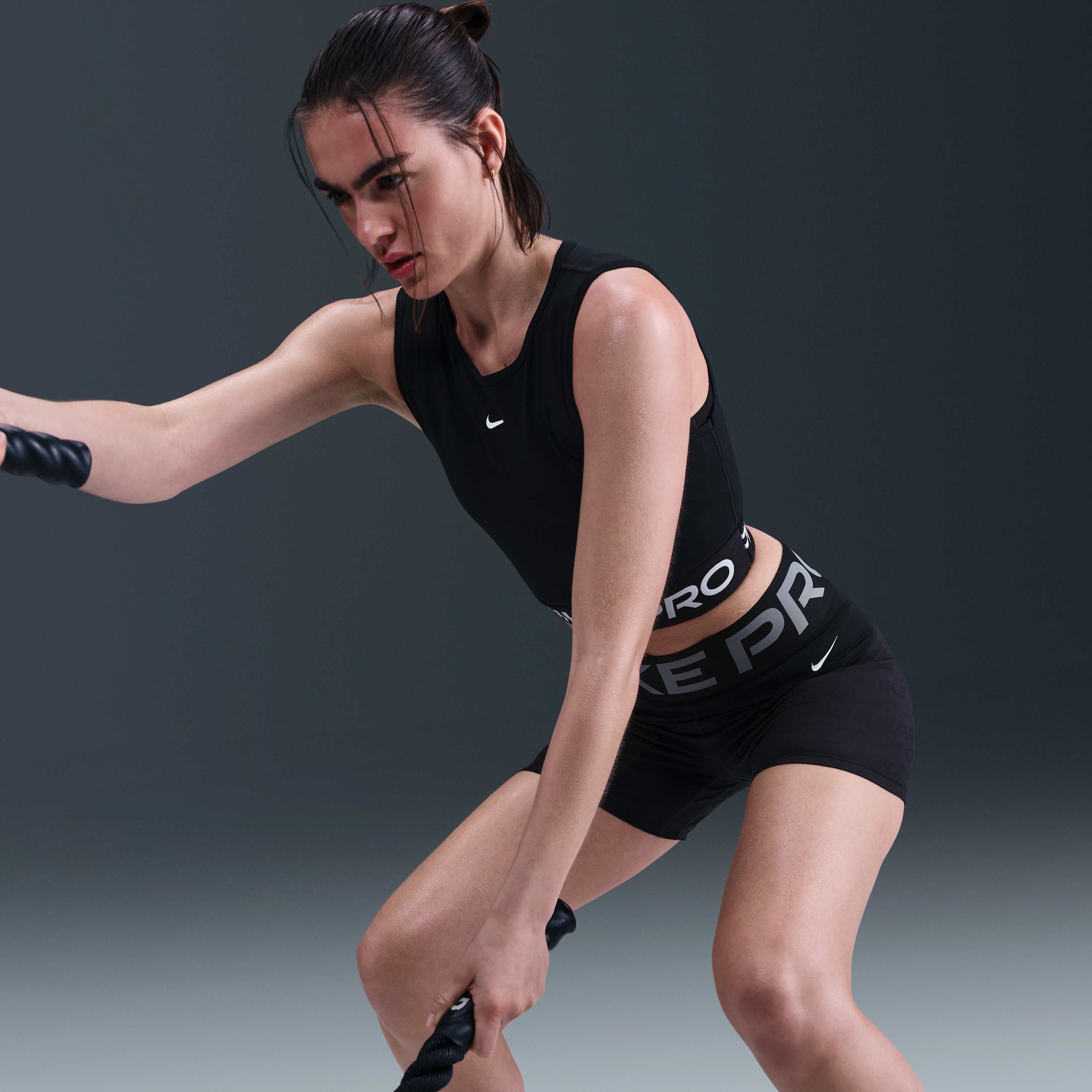 Nike Pro Sculpt image number 4