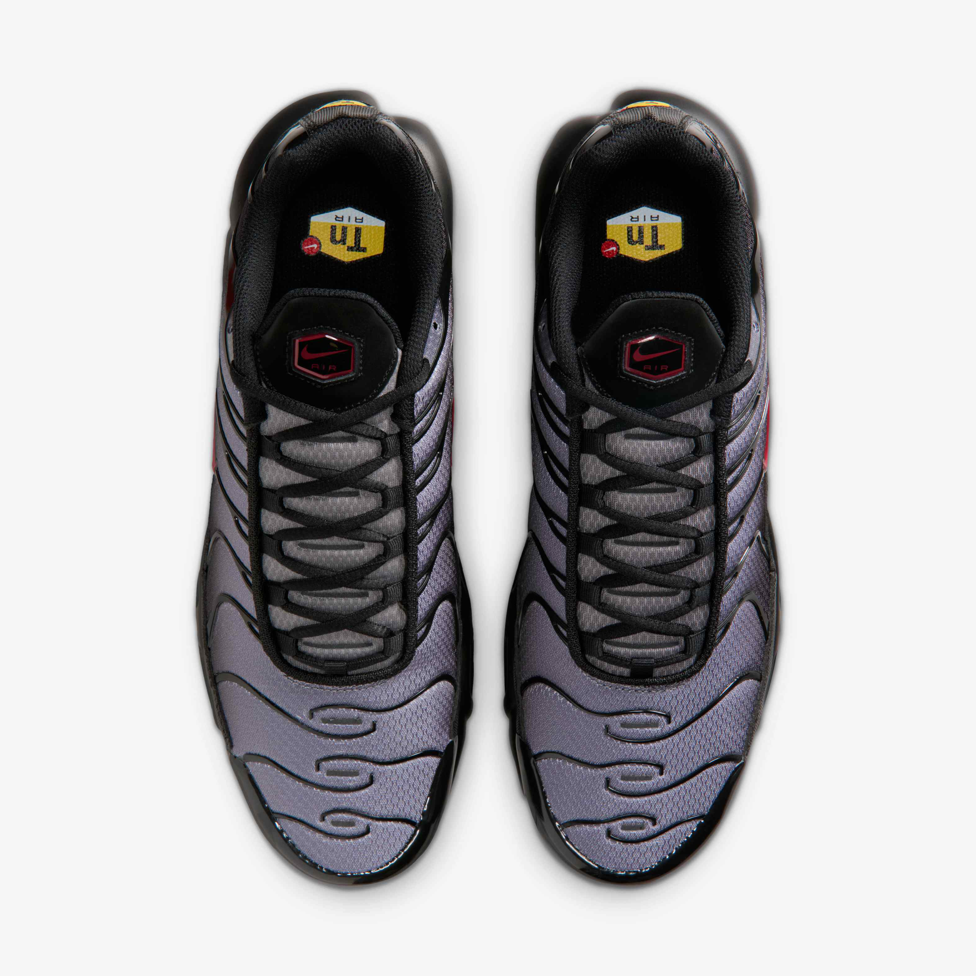 Nike Air Max Plus image number 3