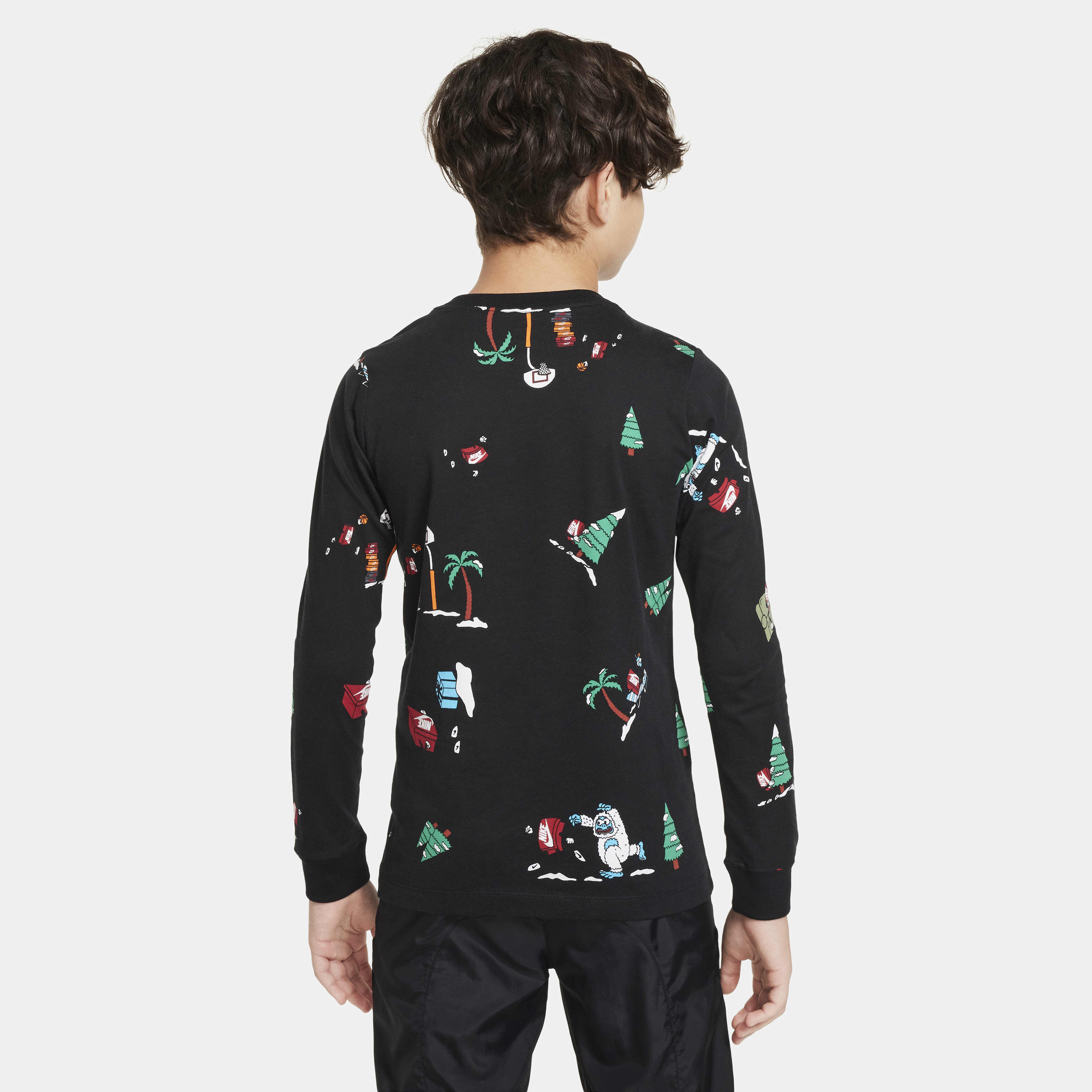 نايكي سبورتسوير image number 1