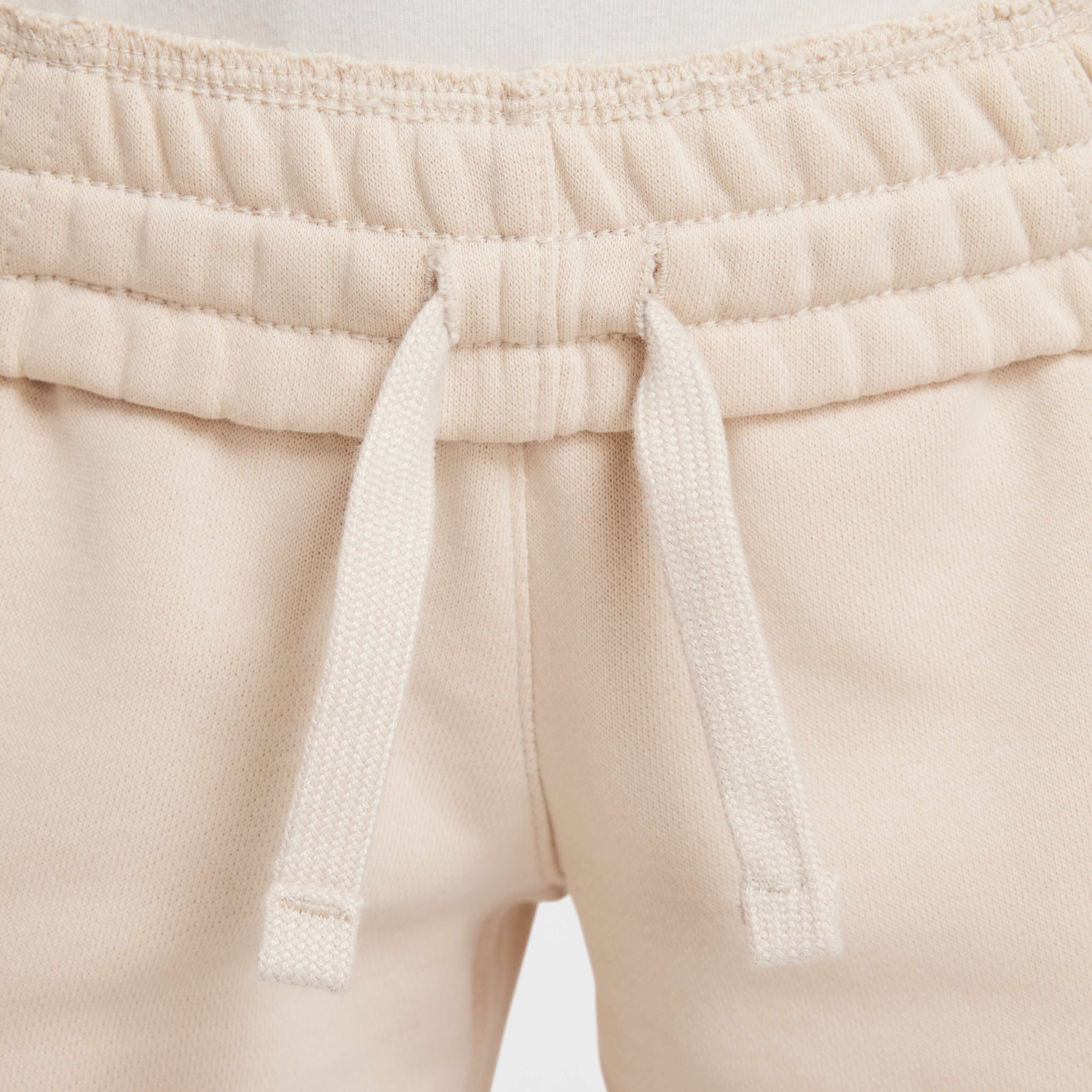 Nike Sportswear Club image number 6