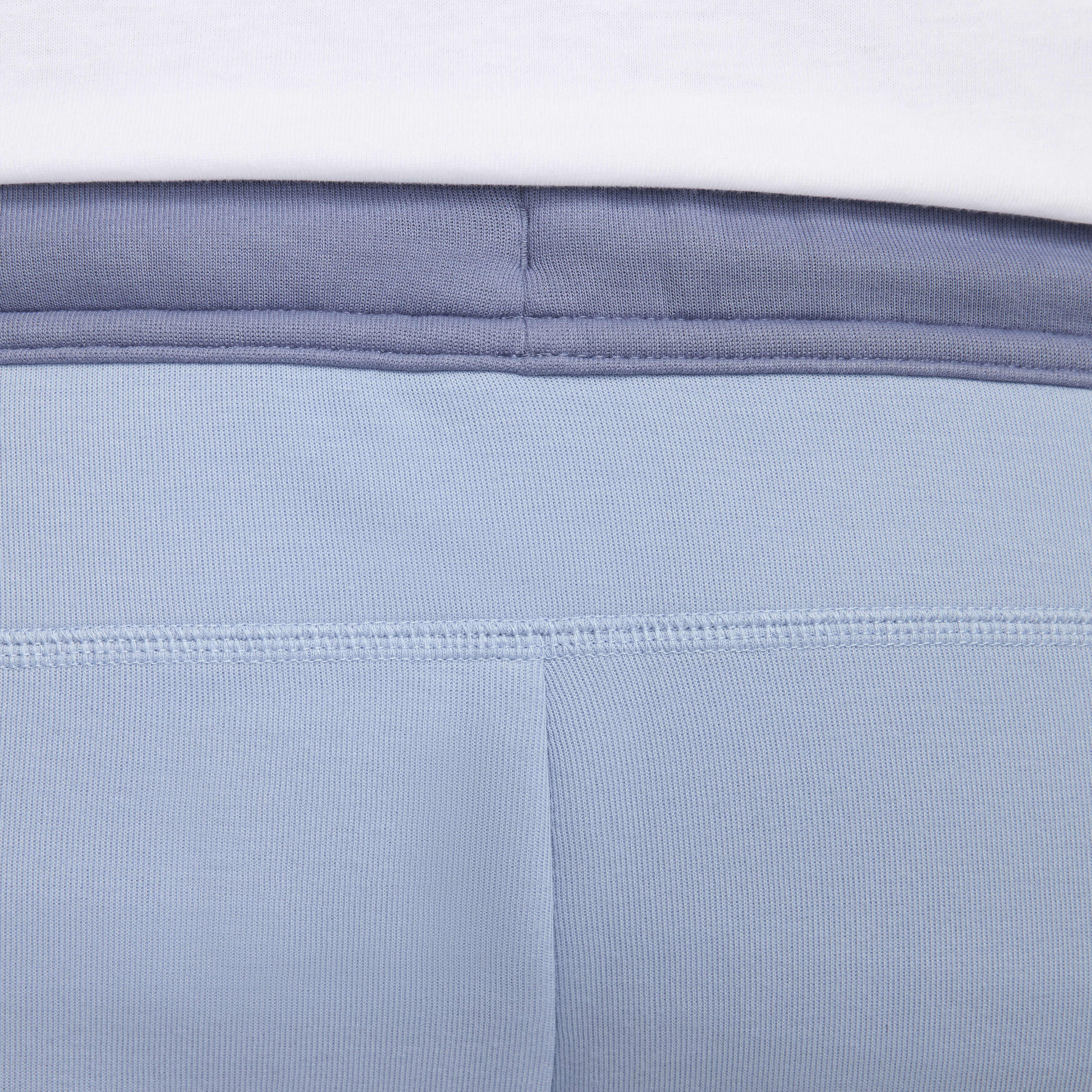 Nike Sportswear Tech Fleece image number 16