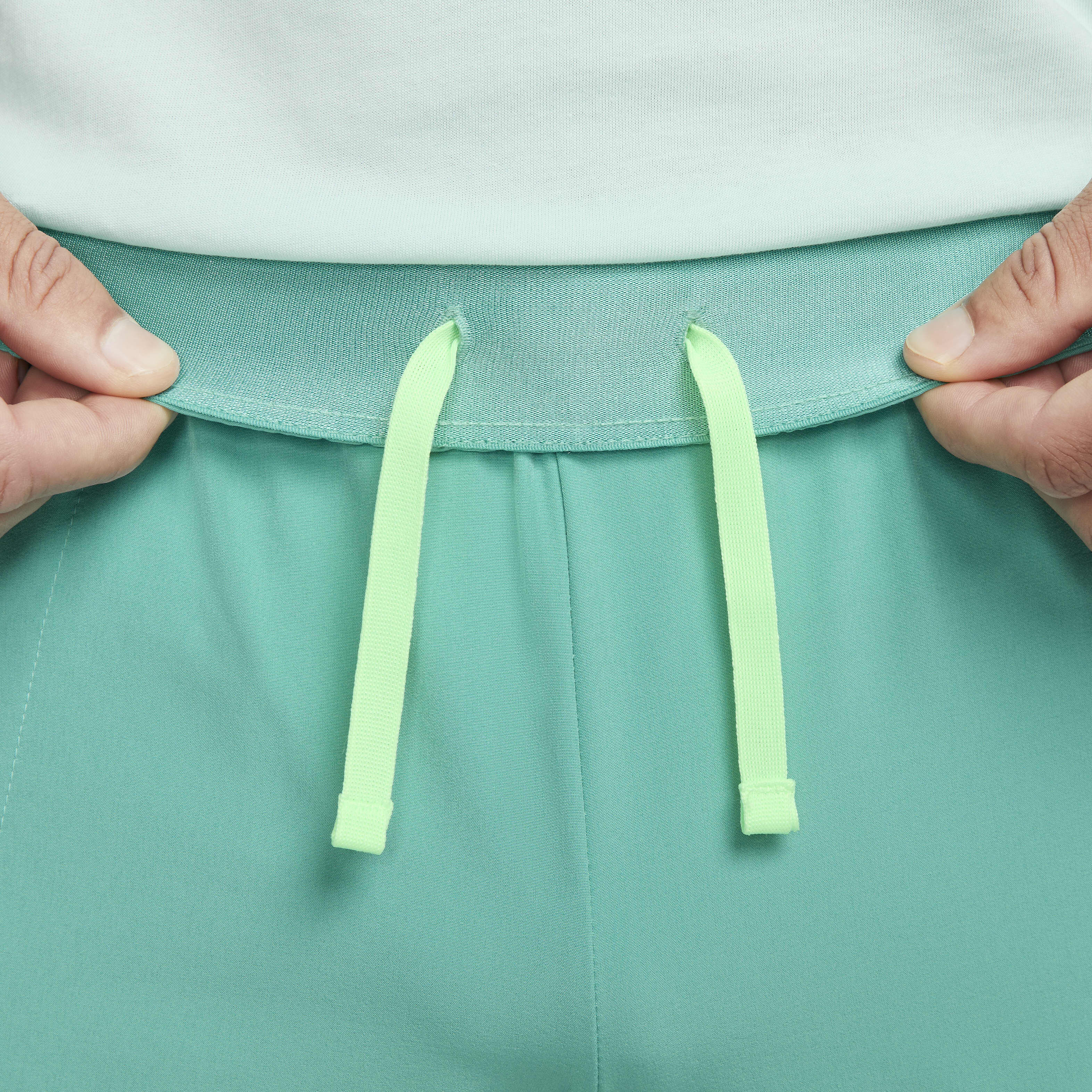 نايكي كورت دراي-فت ادفانتدج image number 4