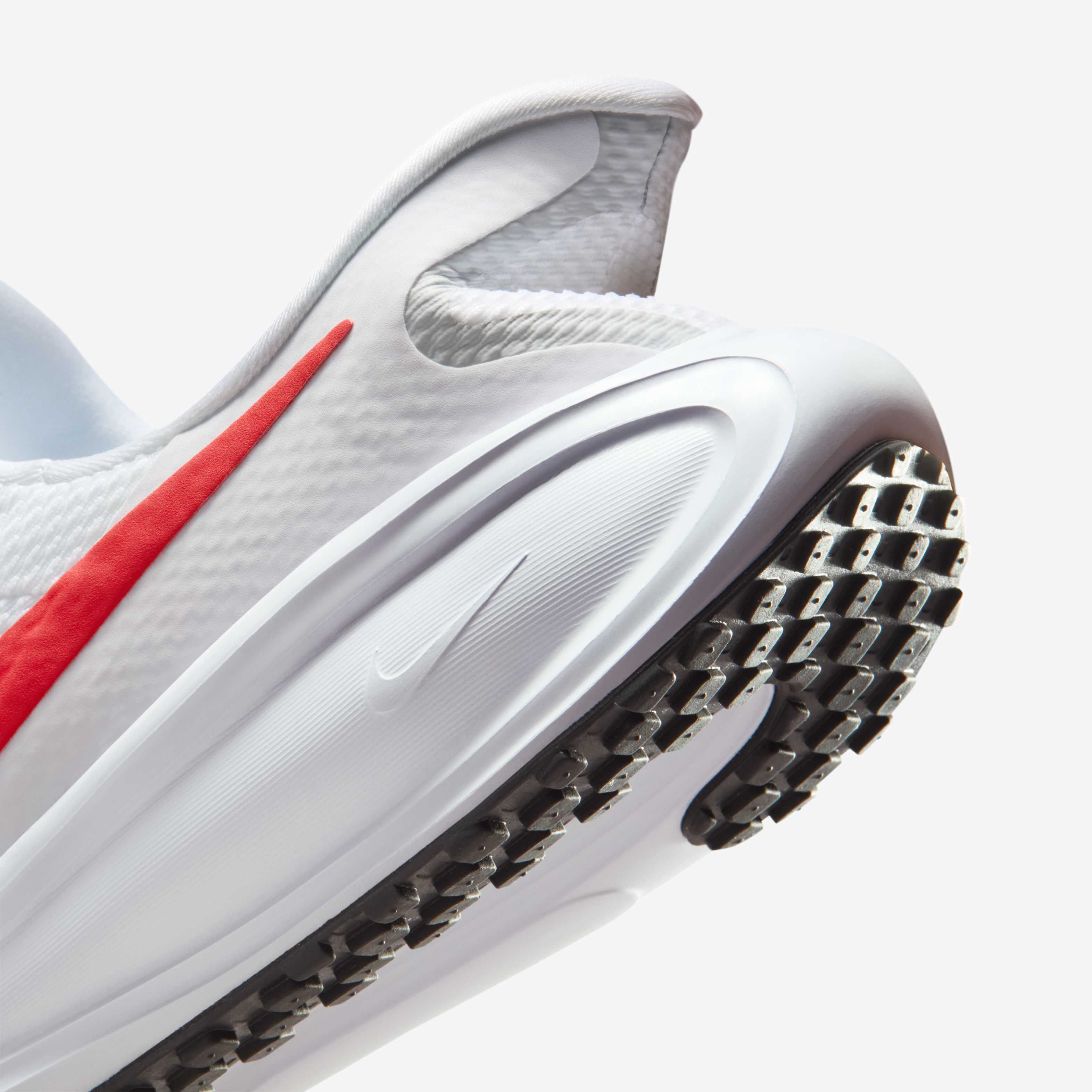 Nike Revolution 8 EasyOn image number 8