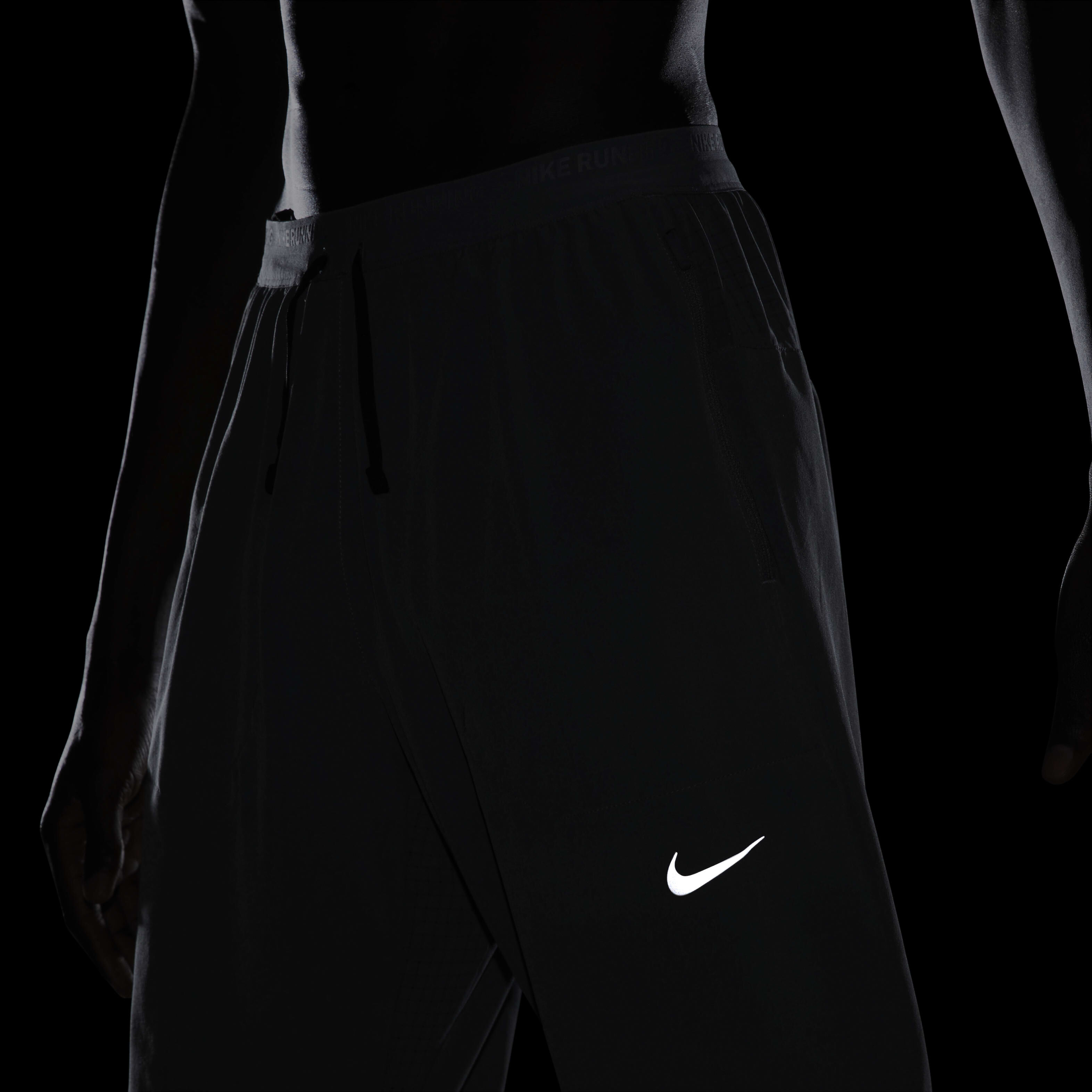 Nike Phenom image number 8