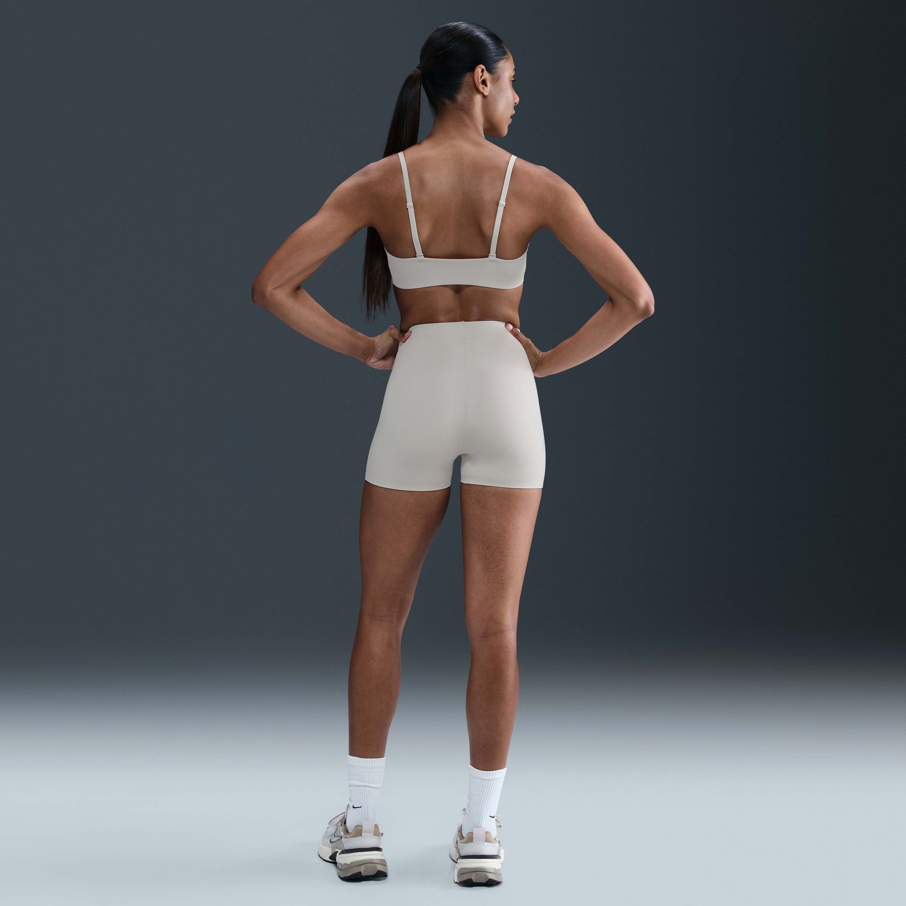 نايكي فورم image number 4