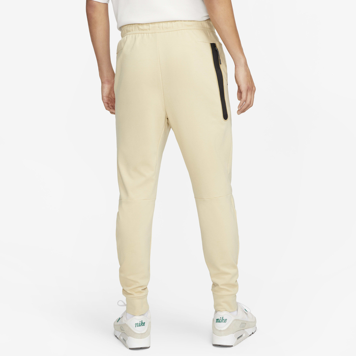 Nike Sportswear Tech Fleece Lightweight image number 1 Nike Sportswear Tech Fleece Lightweight image number 1