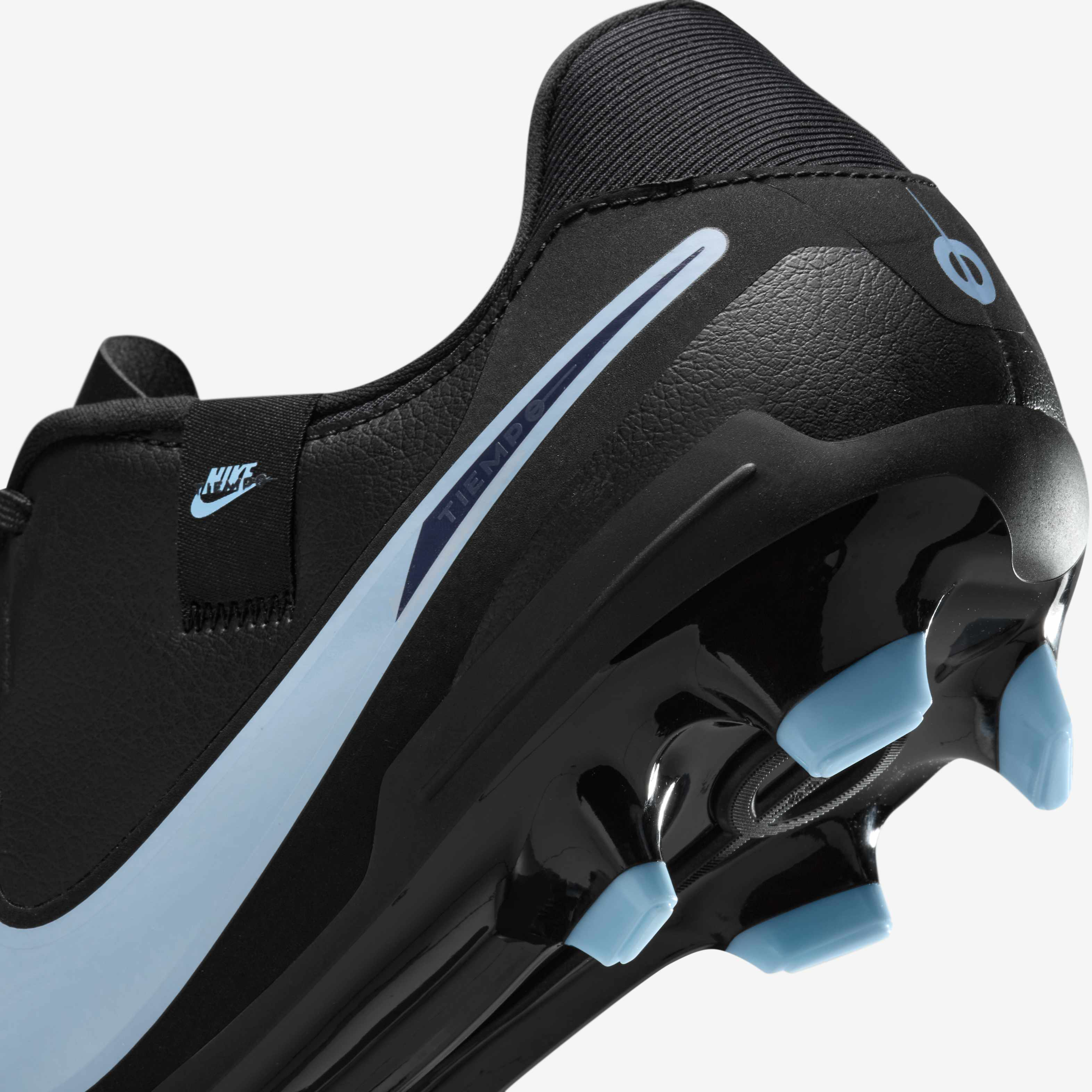 نايكي تيمبو ليجيند 10 أكاديمي image number 8