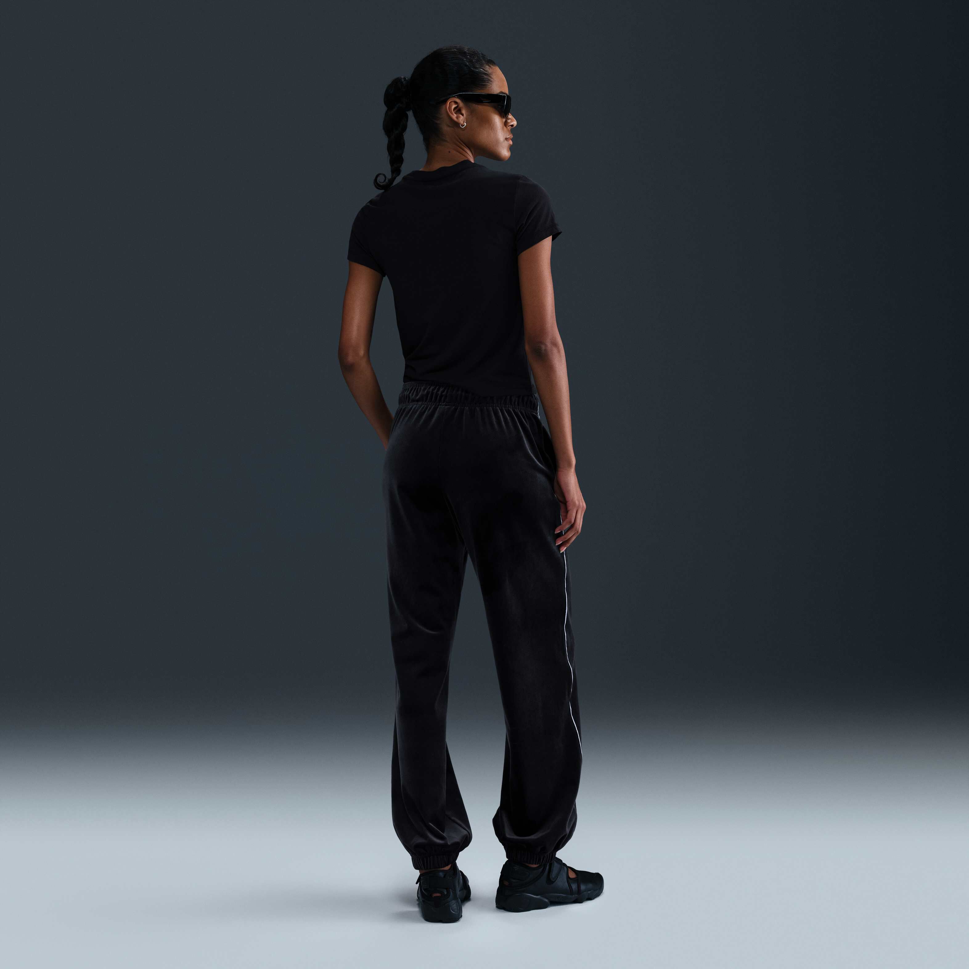 Nike Sportswear Chill Knit image number 4