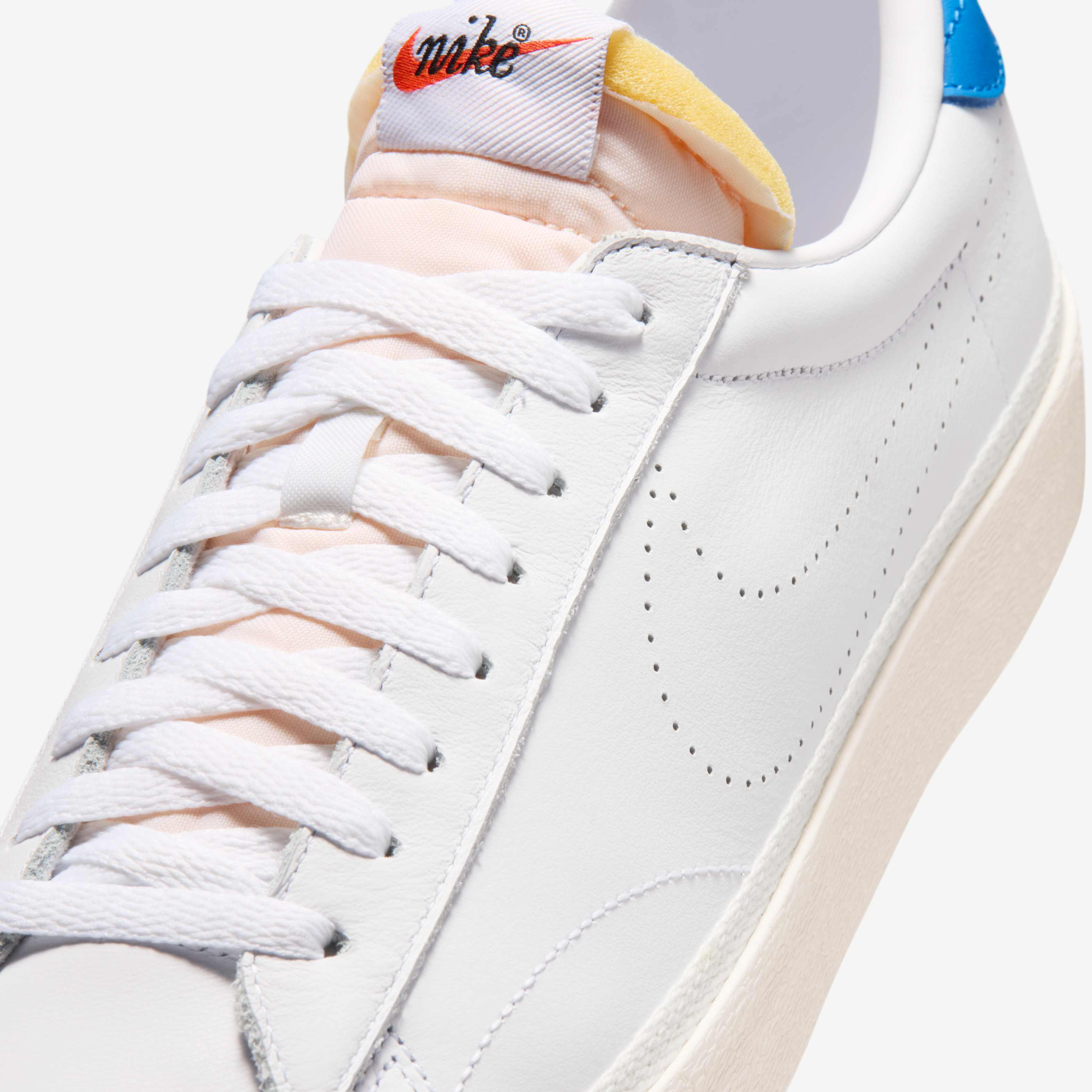 Nike Tennis Classic image number 6