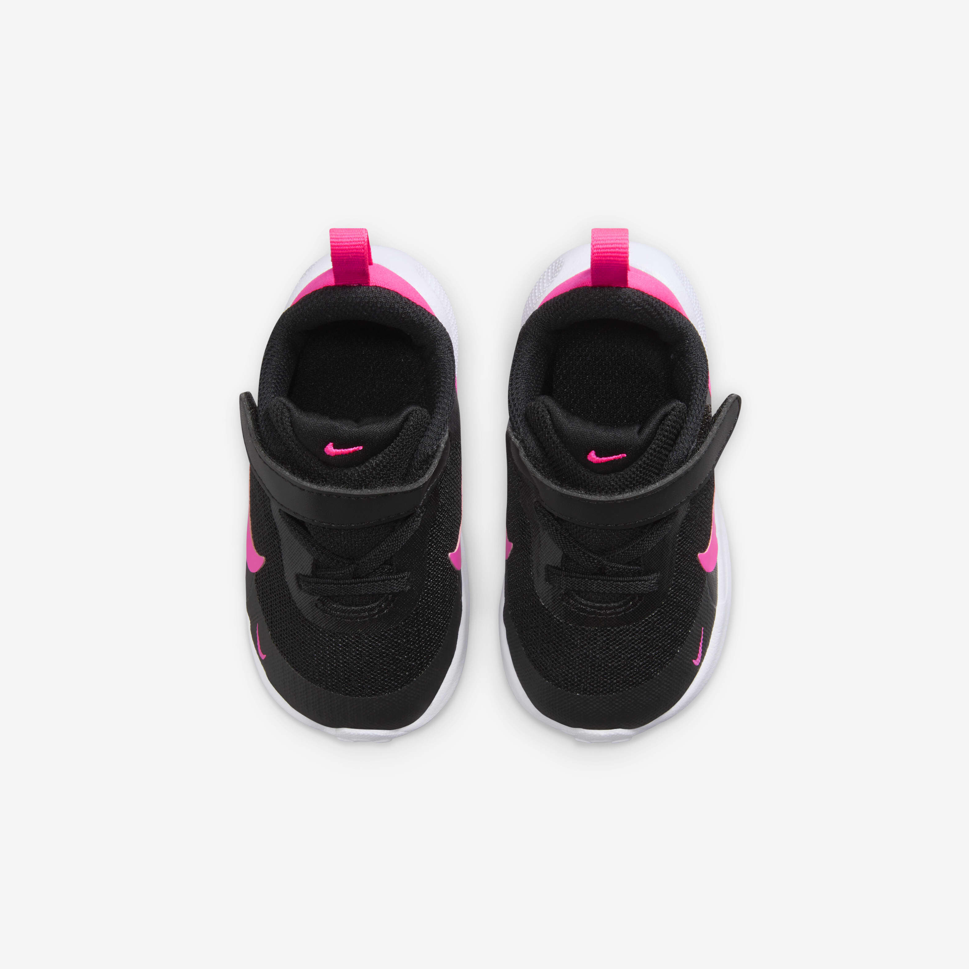 Nike Revolution 7 image number 3