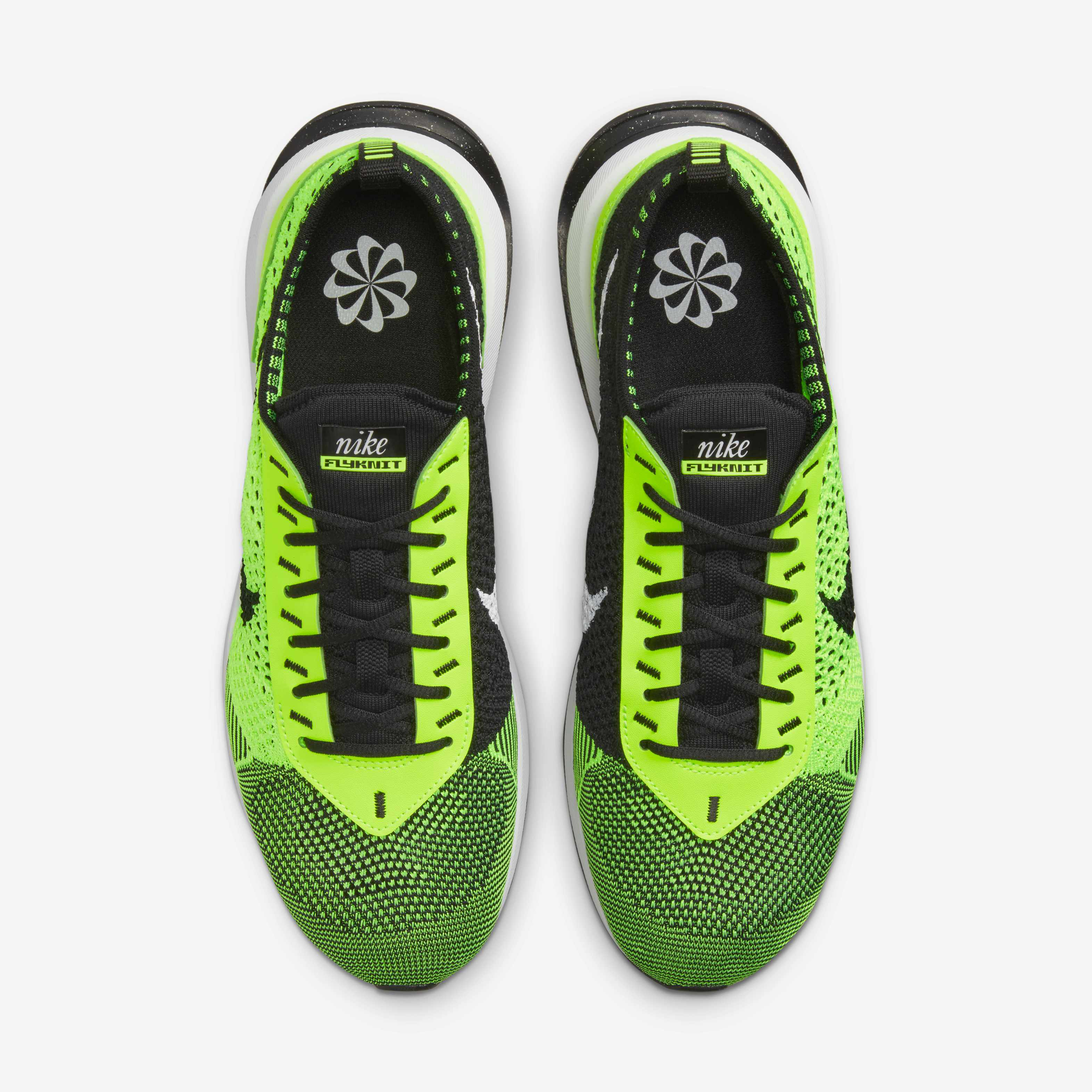 Nike Air Max Flyknit Racer image number 3