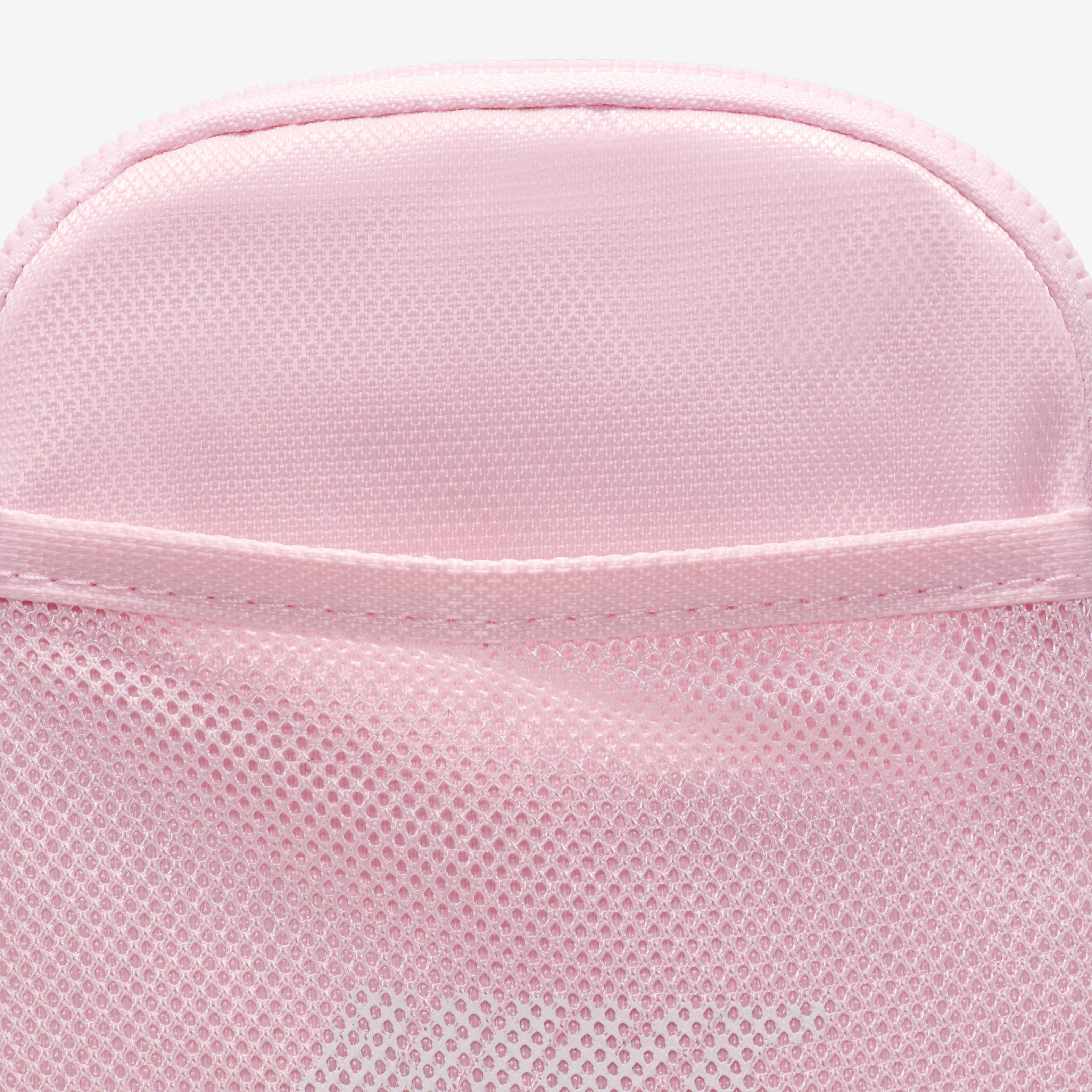 Nike Heritage image number 5