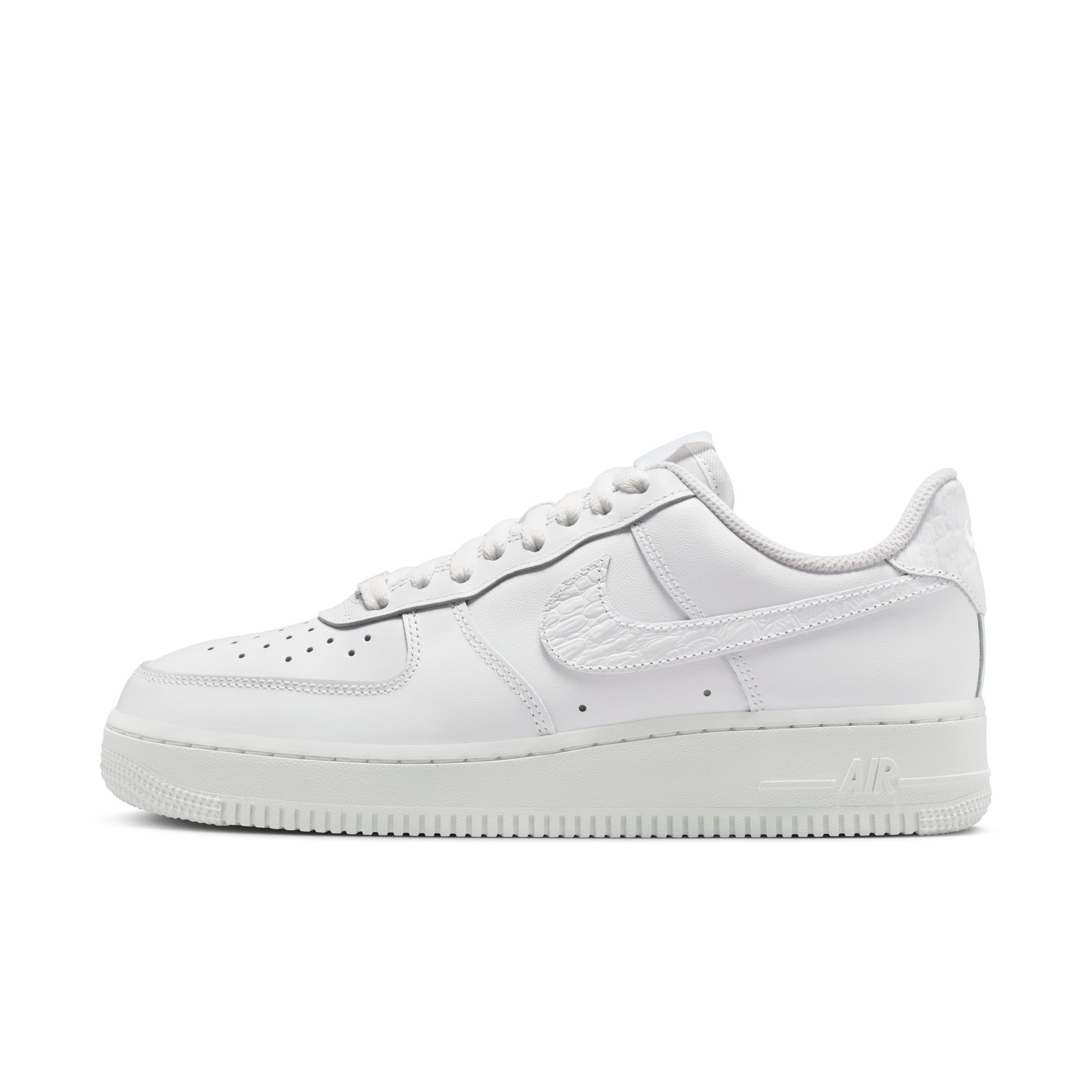 Nike Air Force 1 '07 SE image number 0