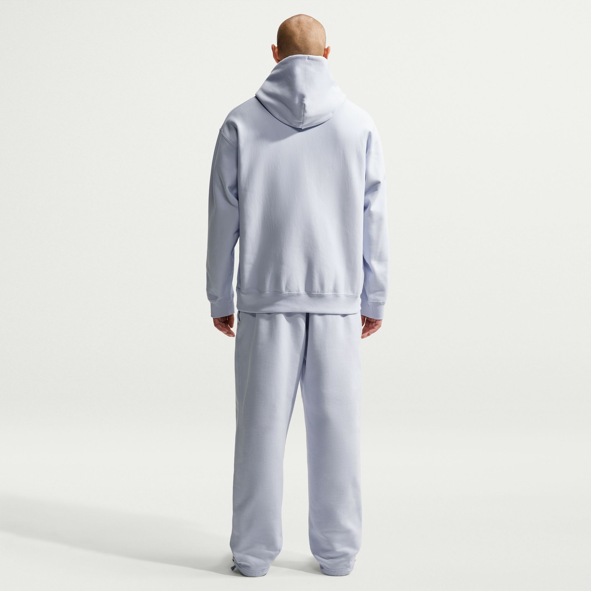 Nike Solo Swoosh image number 1