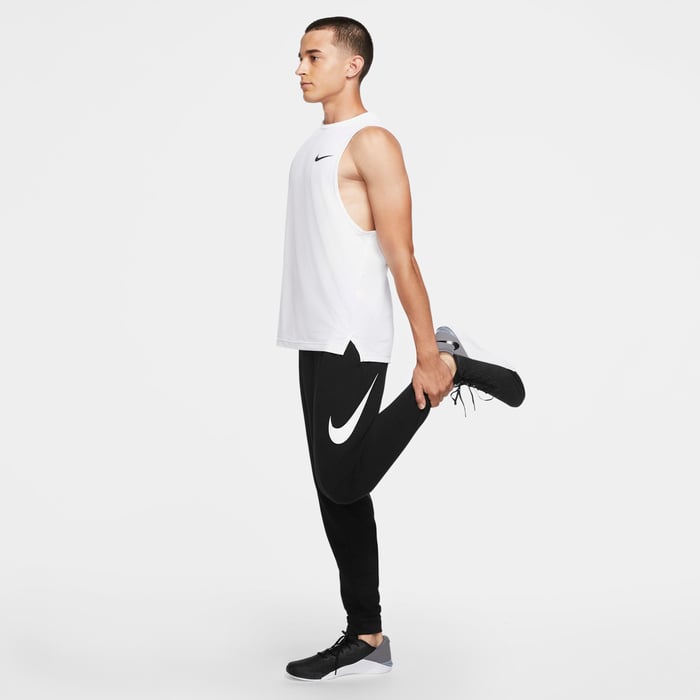 Nike Dry Graphic image number 4 Nike Dry Graphic image number 4