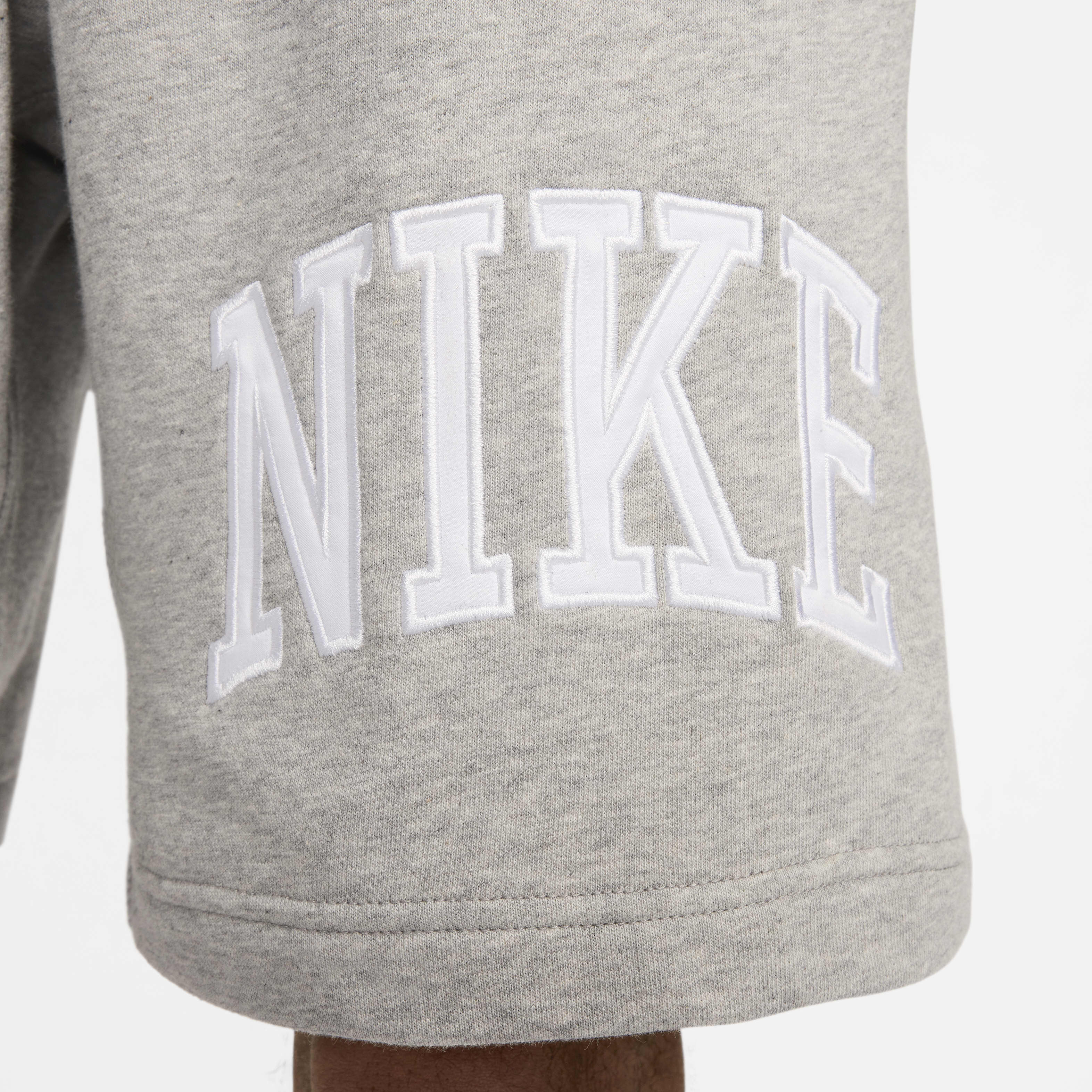 Nike Sportswear Club image number 4