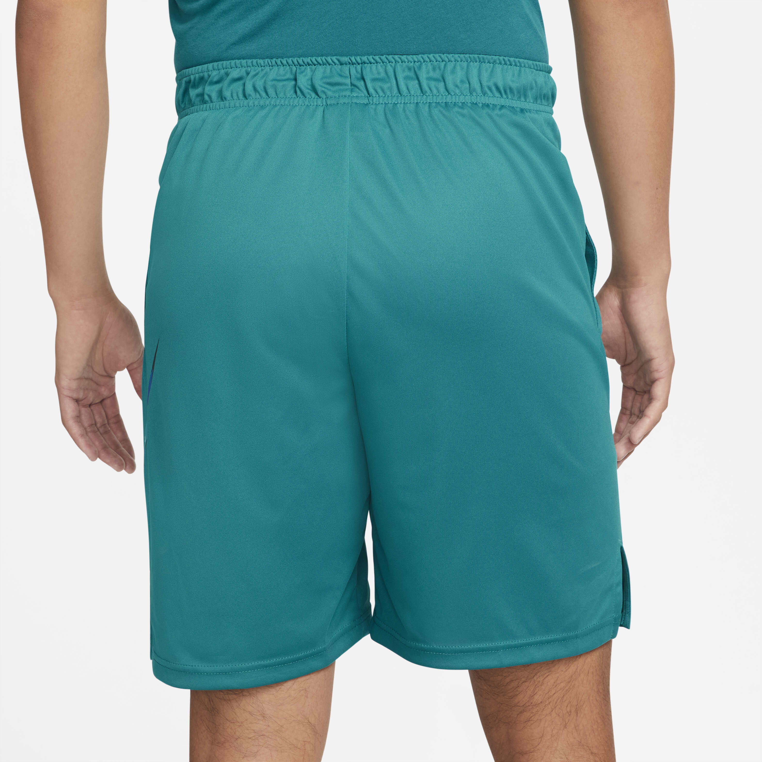 Nike Sport Clash image number 2