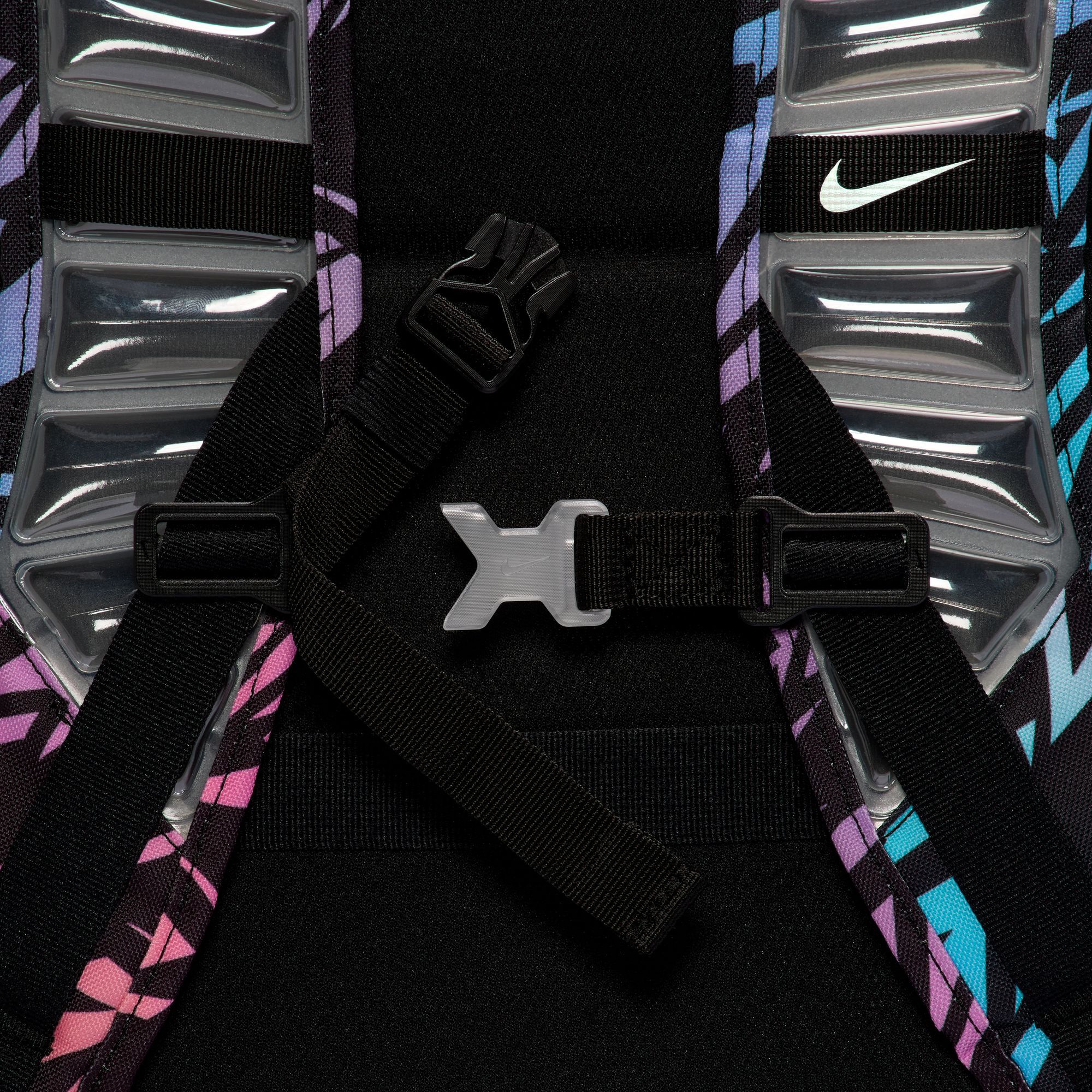 Nike Varsity Elite image number 8