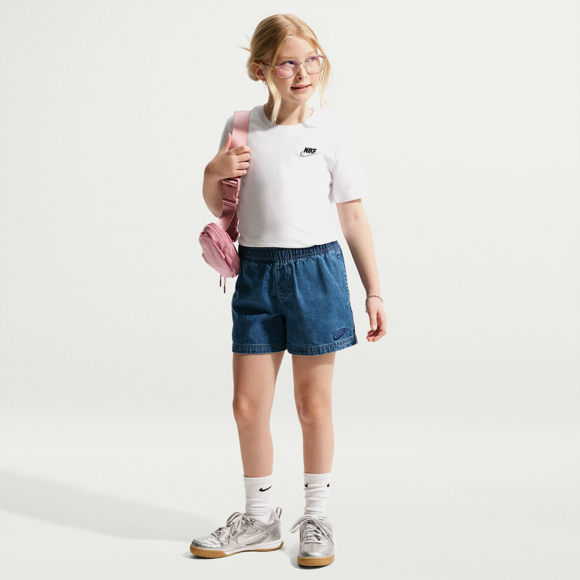 Nike Sportswear image number 0