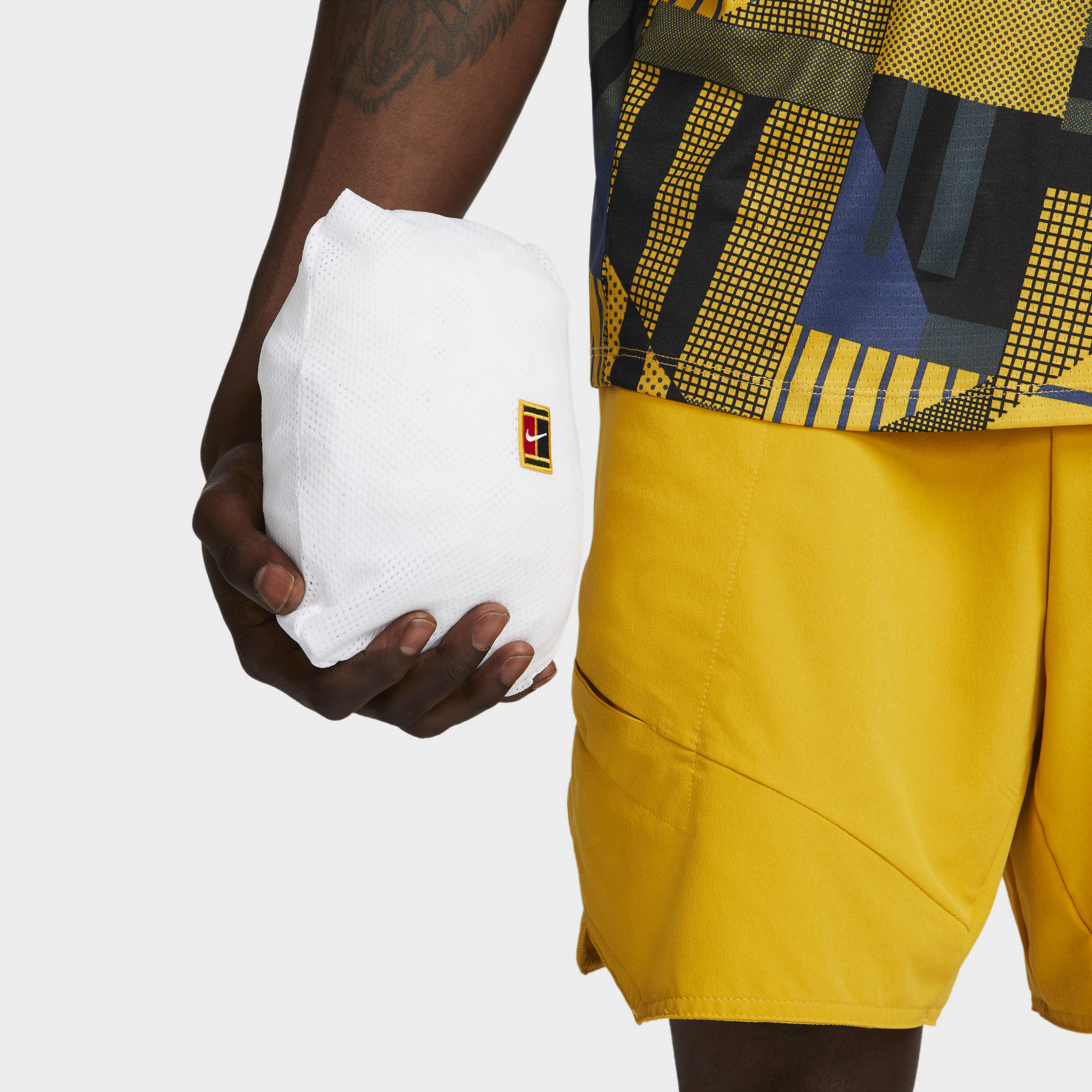 NikeCourt Advantage image number 4