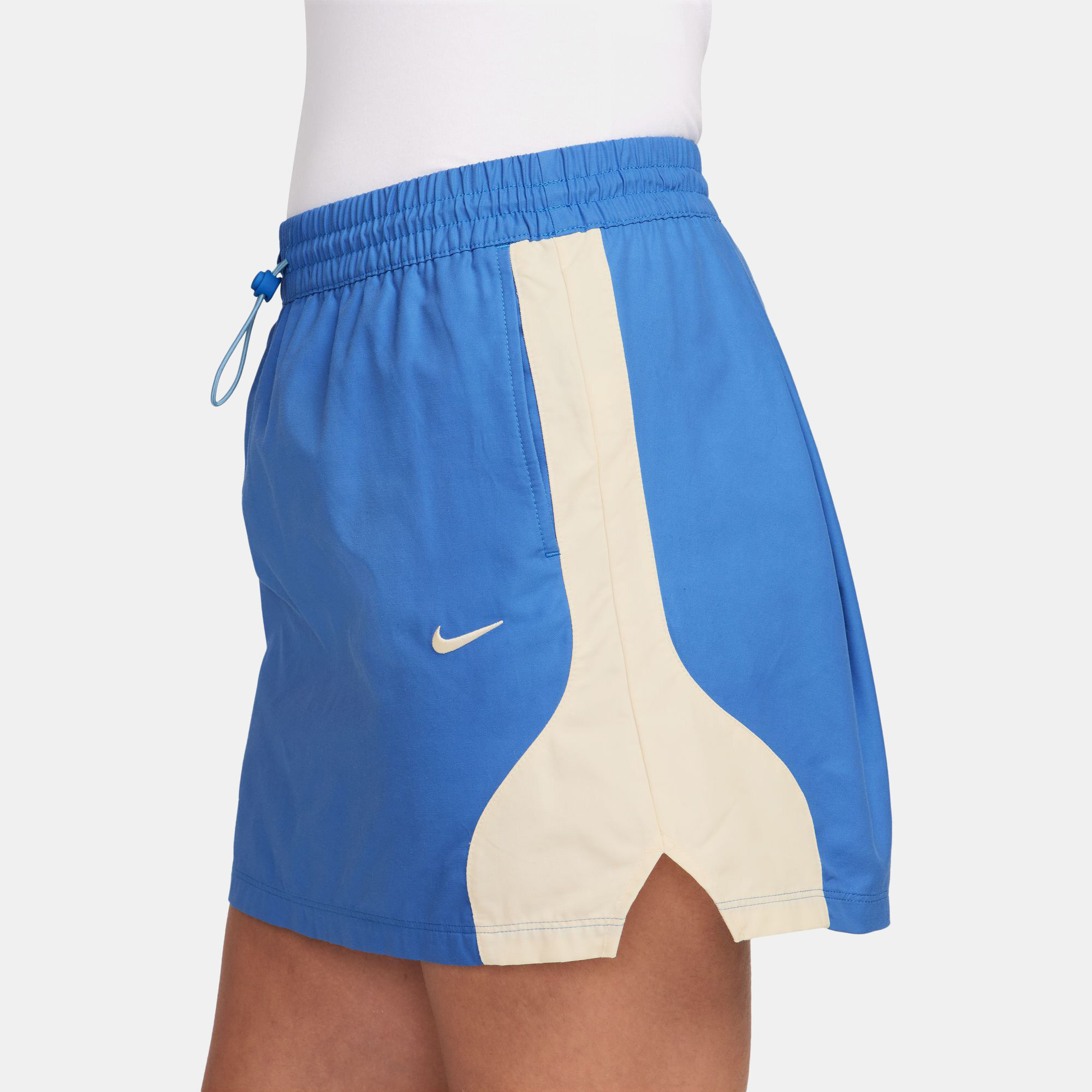 Nike Sportswear image number 2