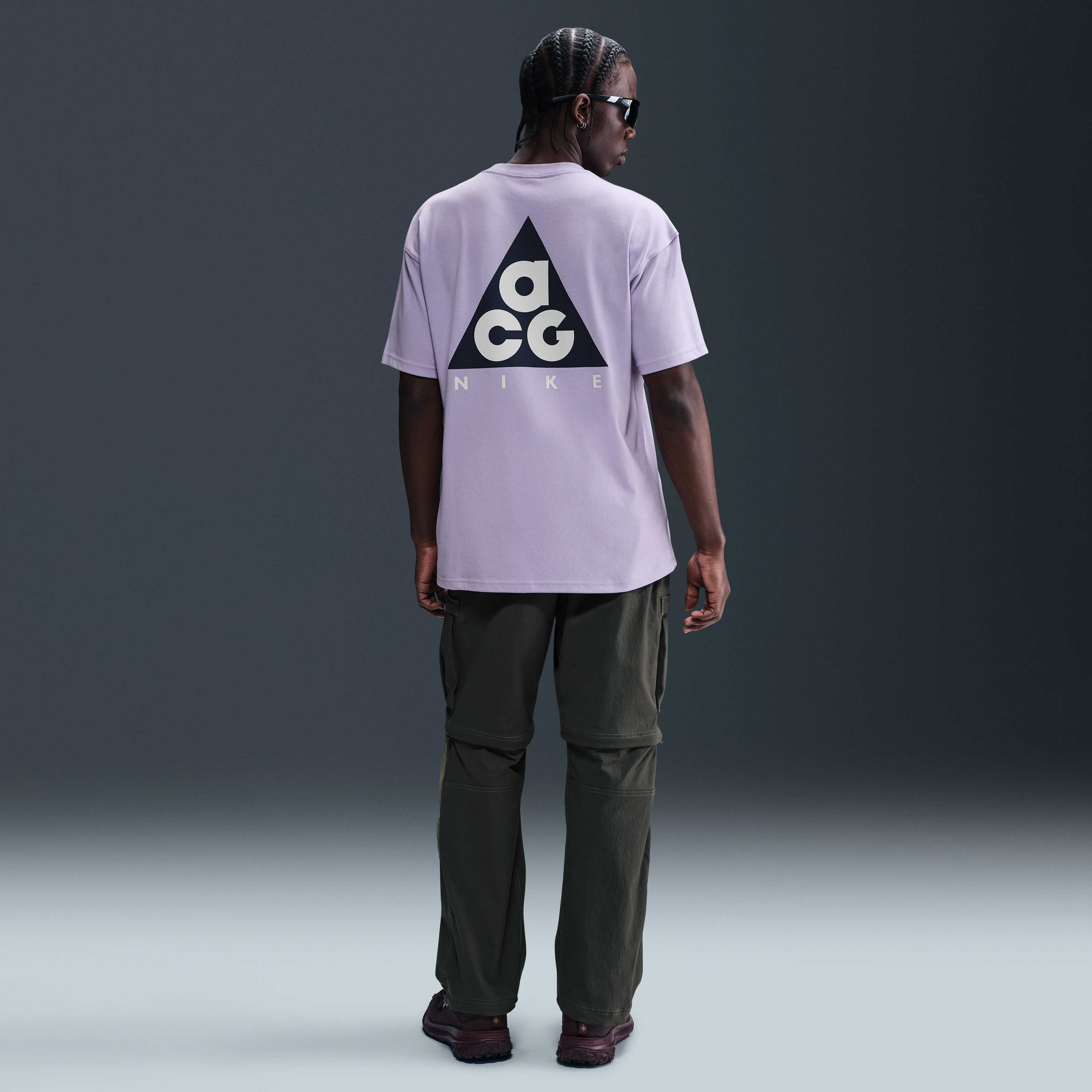 Buy Nike ACG Men's Max90 T-Shirt - Hydrangeas/Thunder Blue