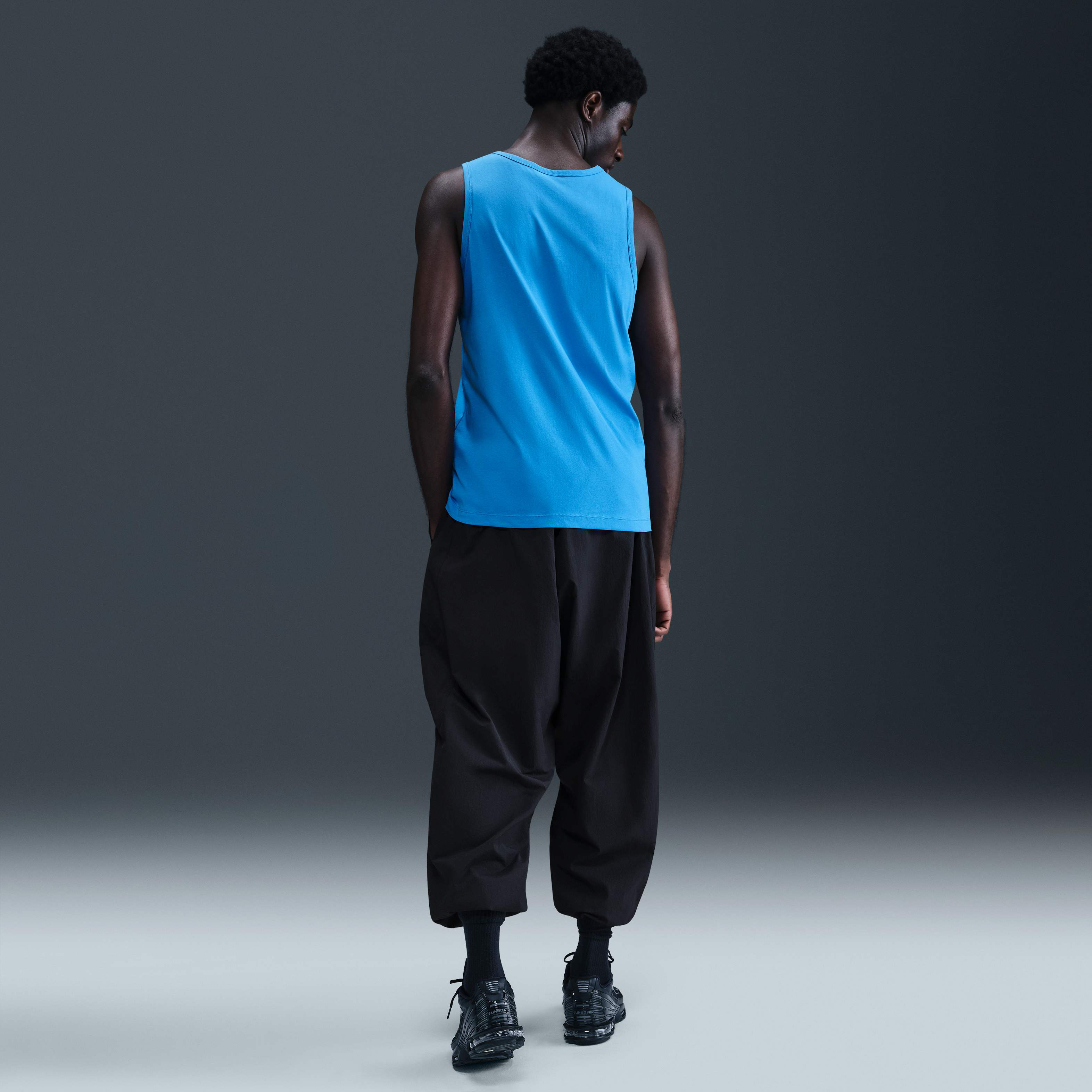 Nike Sportswear Club image number 4