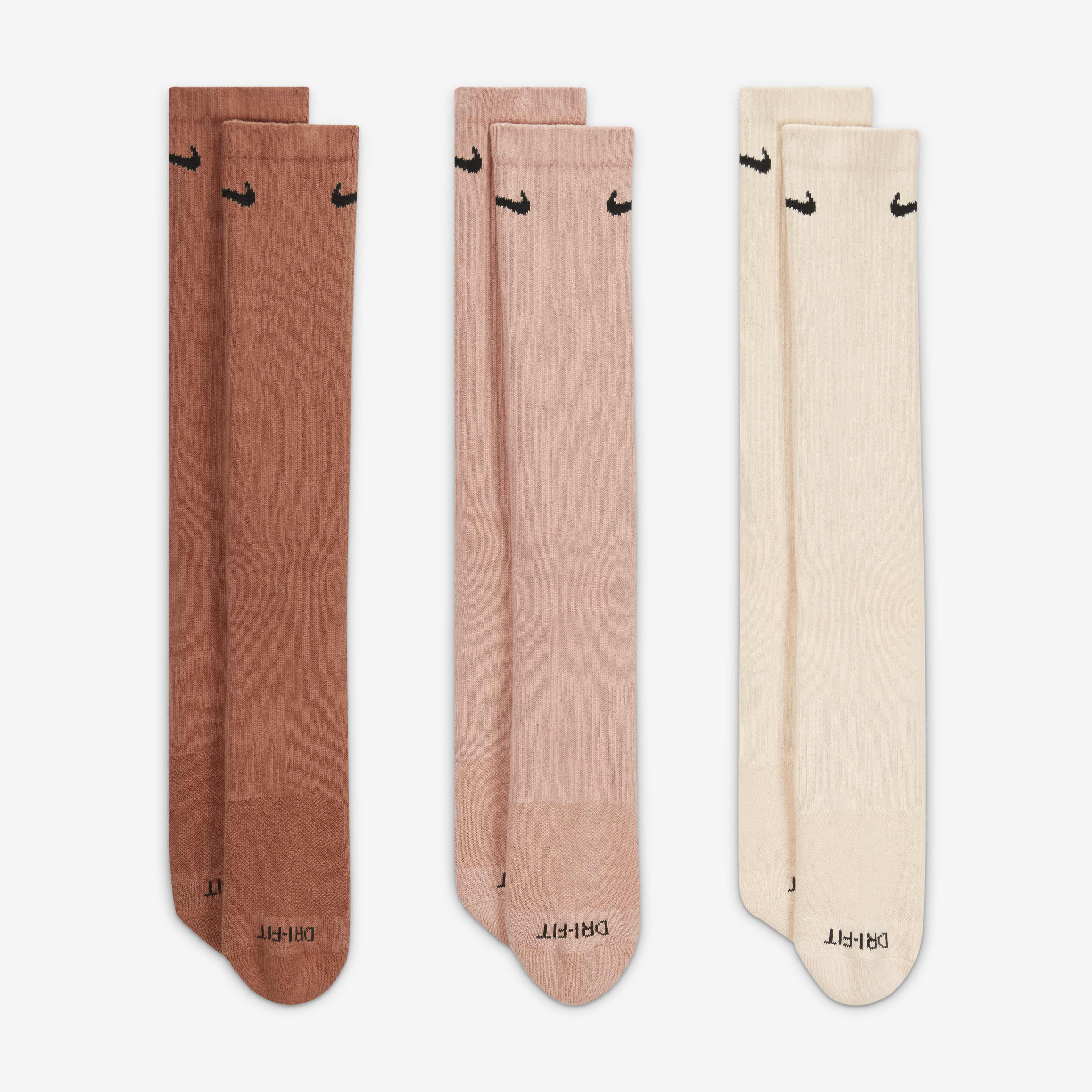 نايكي افريداي بلاس كوشيند image number 1