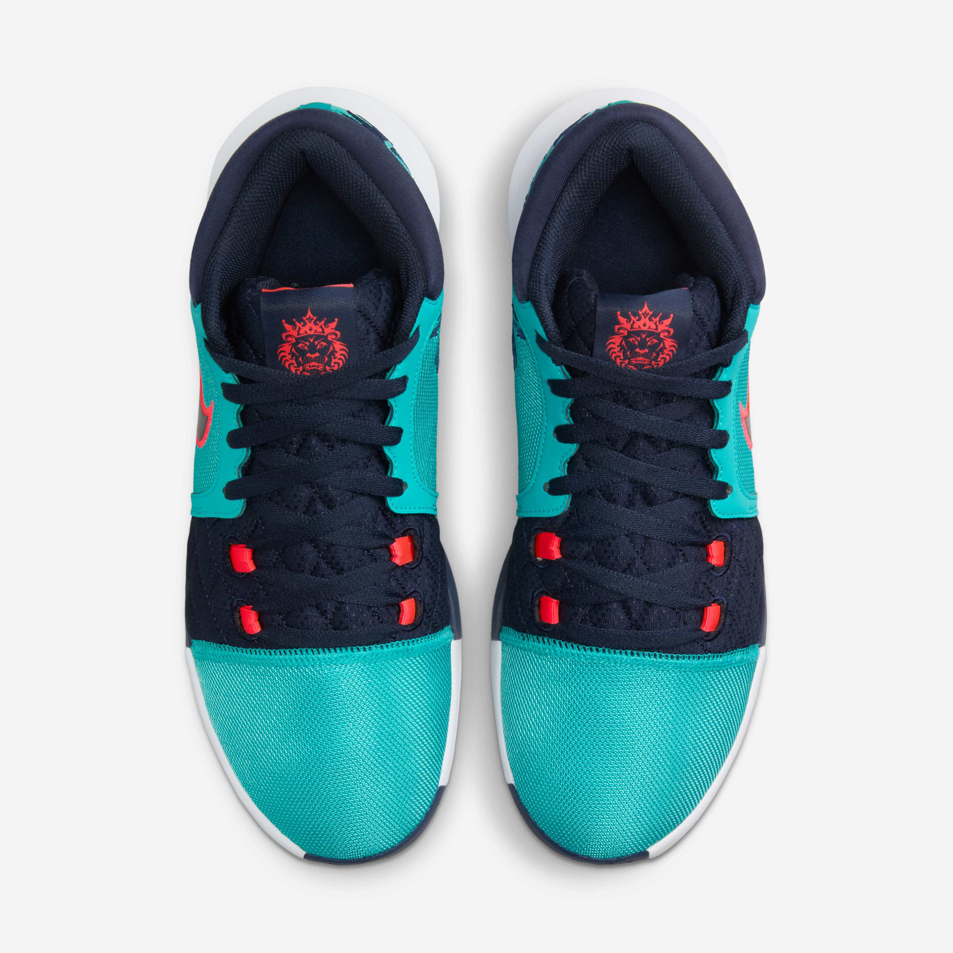 LeBron Witness VIII image number 3