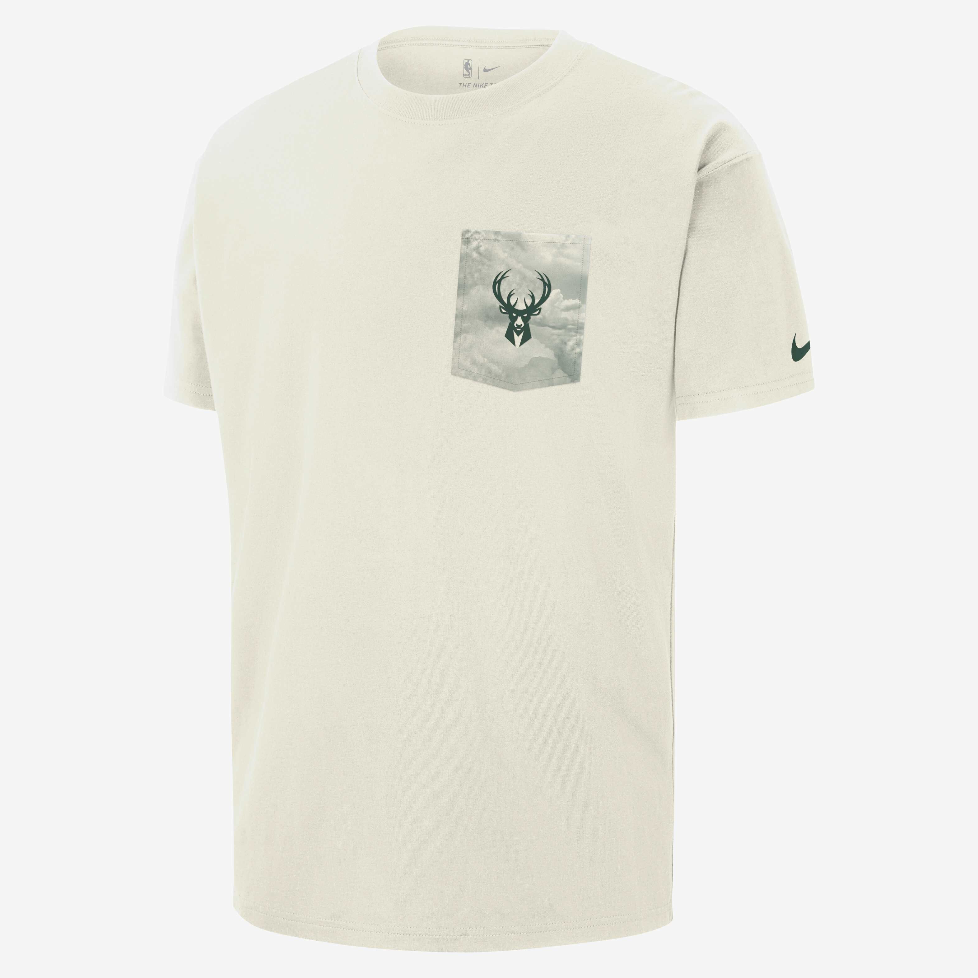 Milwaukee Bucks Courtside image number 0