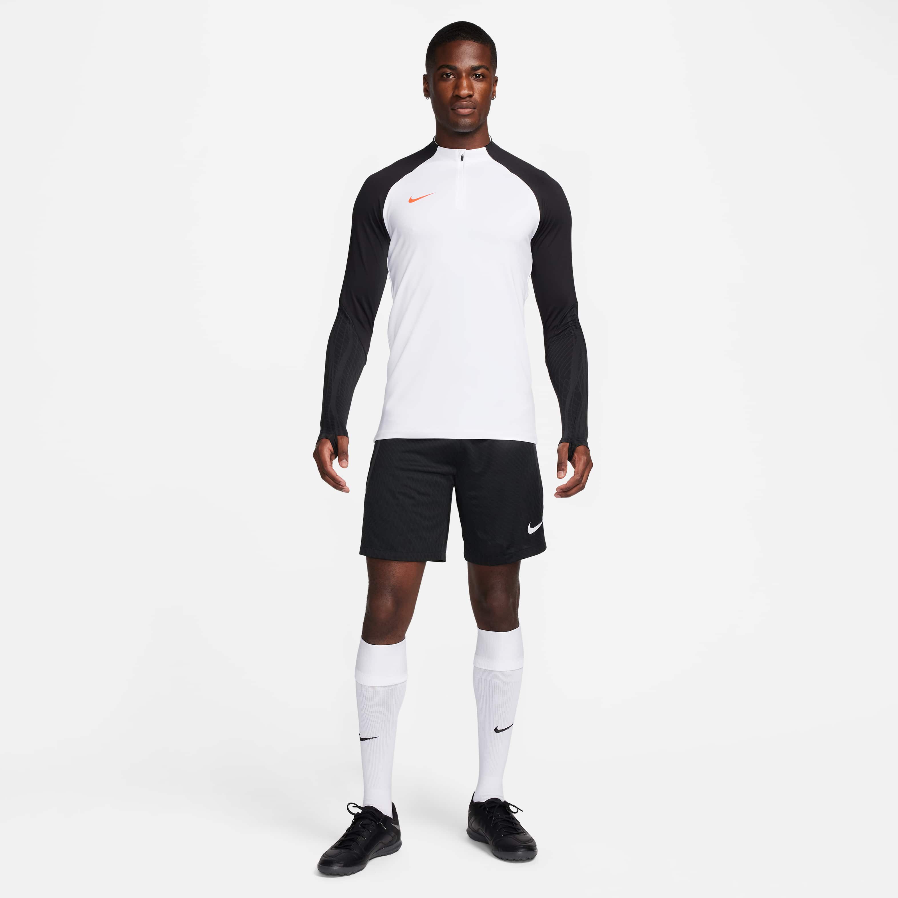 Nike Dri-FIT Strike image number 5