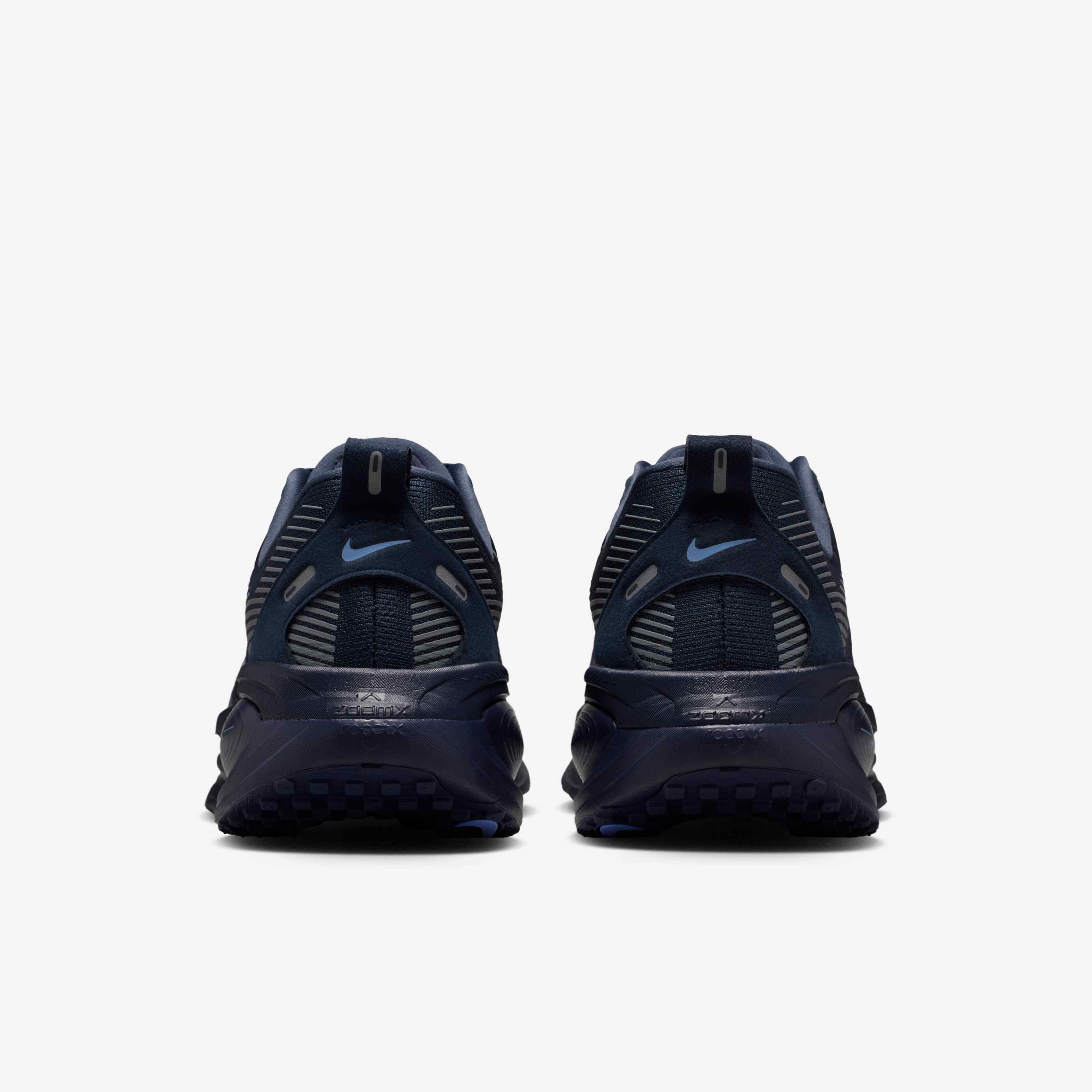 Nike Vomero 18 image number 5